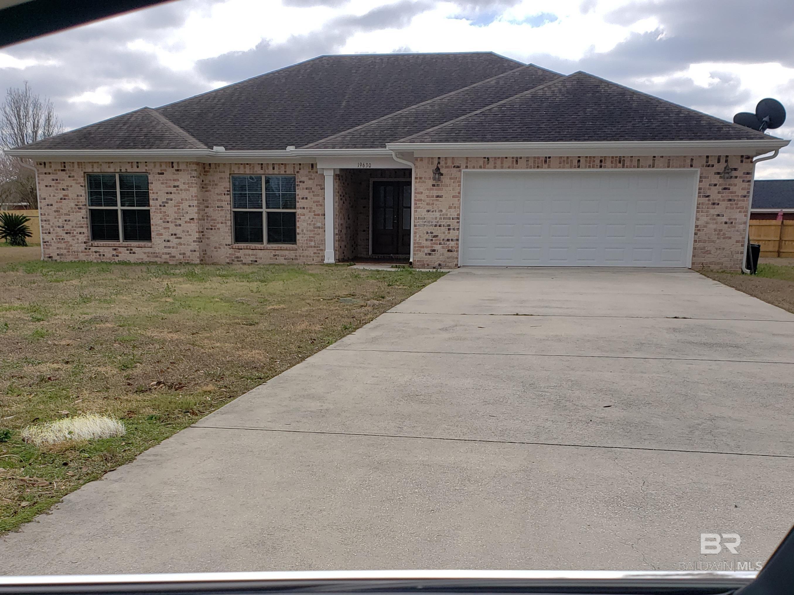 19630 O'Brian Avenue, Robertsdale, AL 