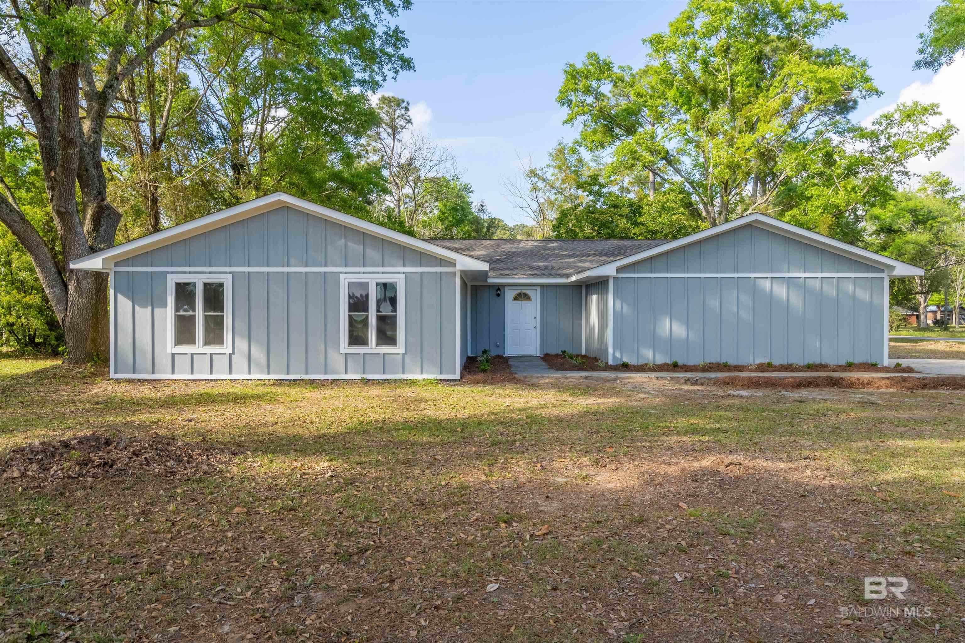 19201 Thompson Hall Road, Fairhope, AL 