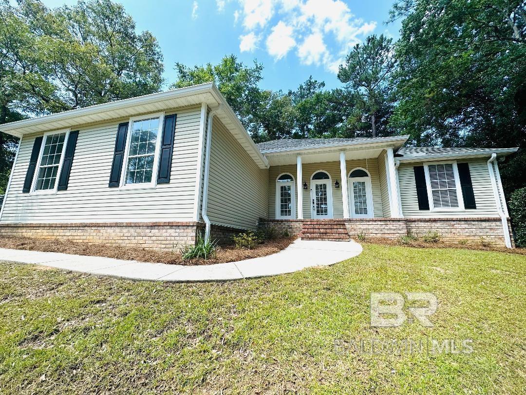 555 Ridgewood Drive, Daphne, AL 