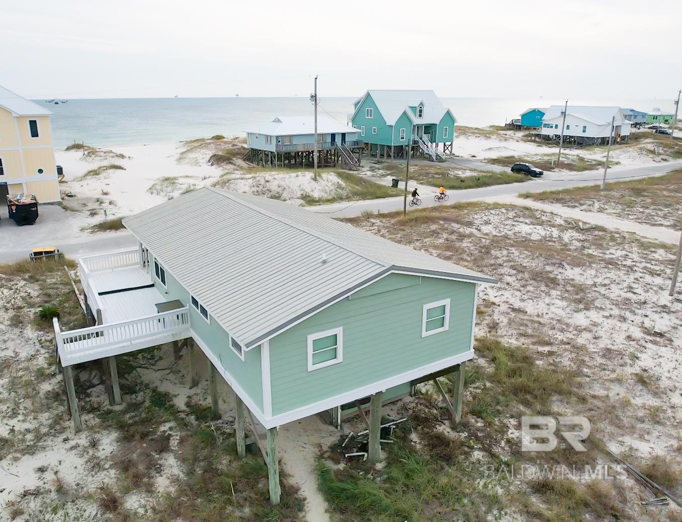 MLS# 346073 3401 Ponce De Leon Court Gulf Shores Alabama