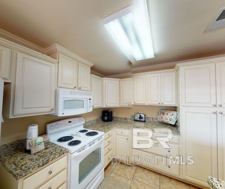 MLS# 346073 3401 Ponce De Leon Court Gulf Shores Alabama