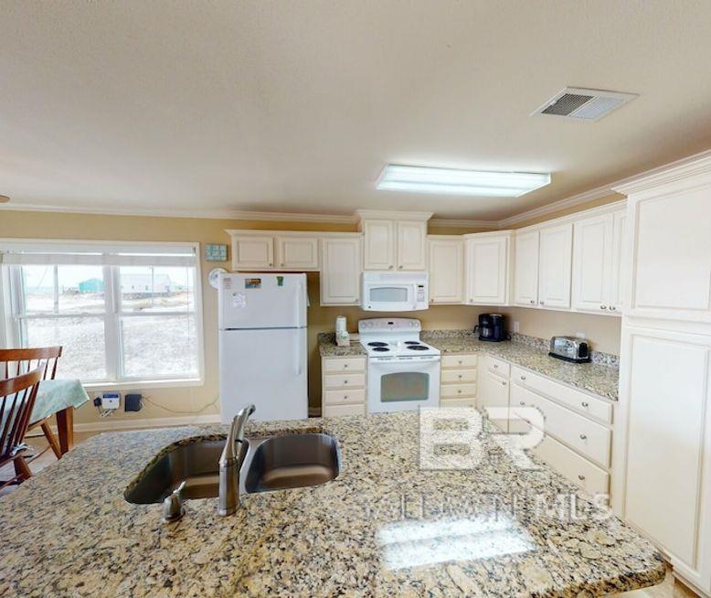 MLS# 346073 3401 Ponce De Leon Court Gulf Shores Alabama