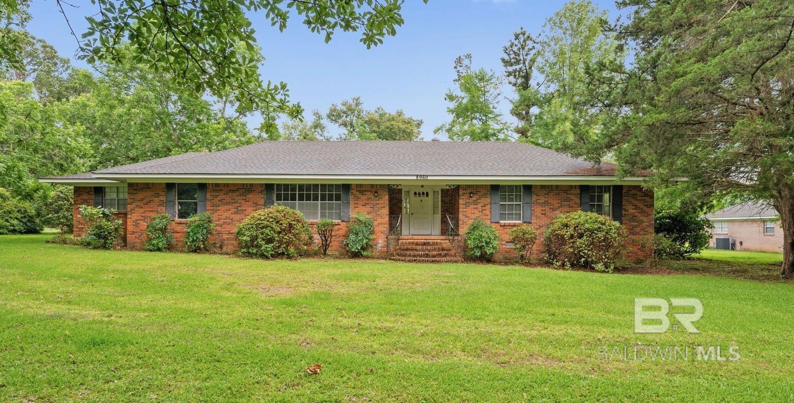 8960 Morphy Avenue, Fairhope, AL 