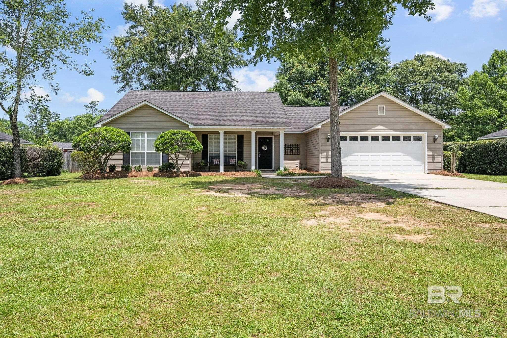 1007 E 5th Street, Bay Minette, AL 