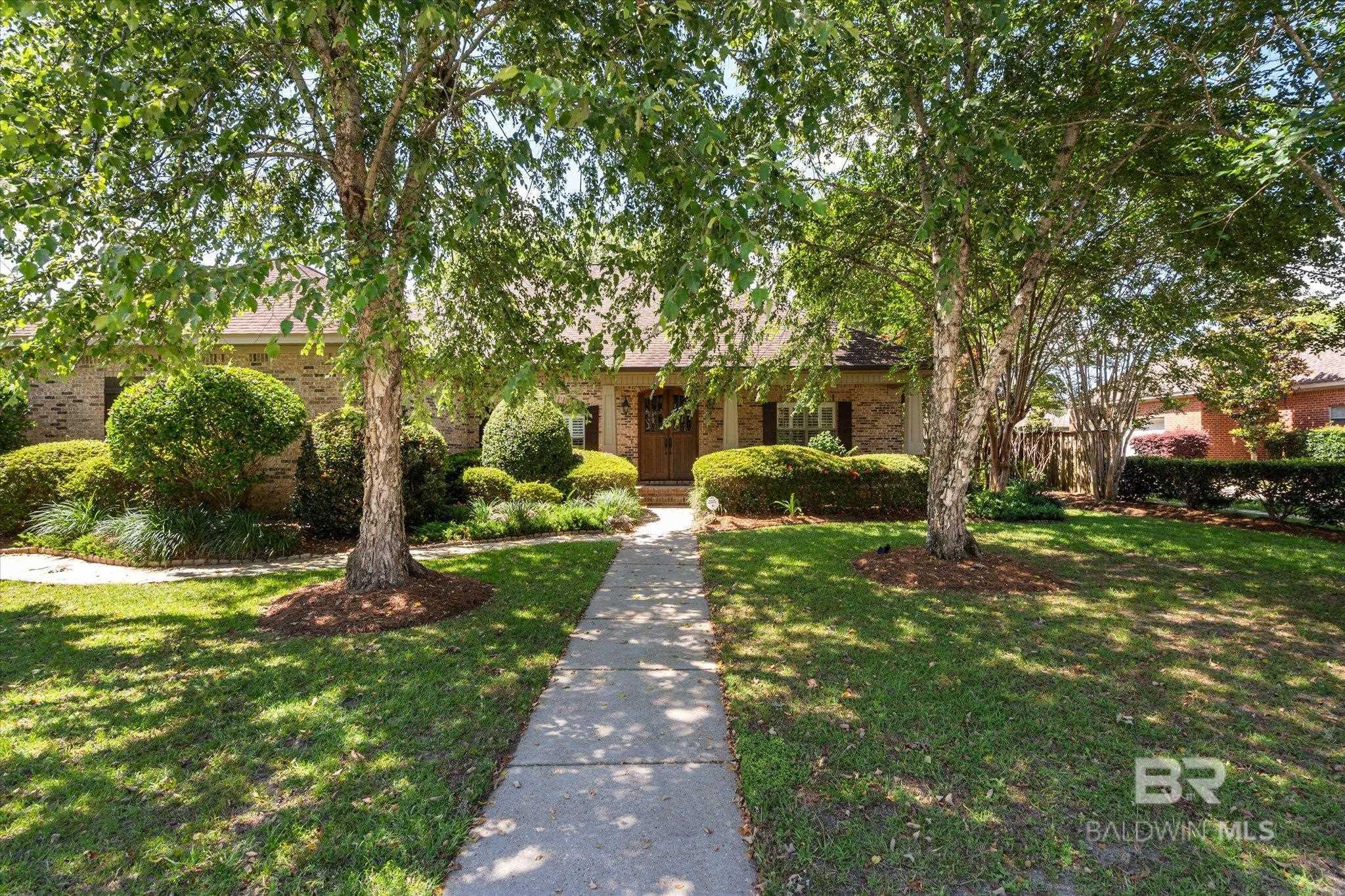 208 Orleans Drive, Fairhope, AL 