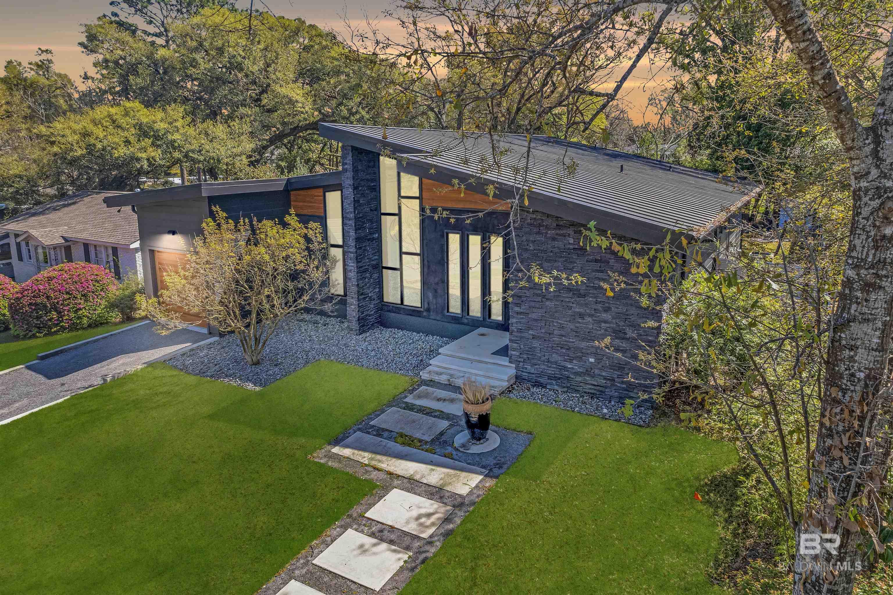 Listing Photo 359439