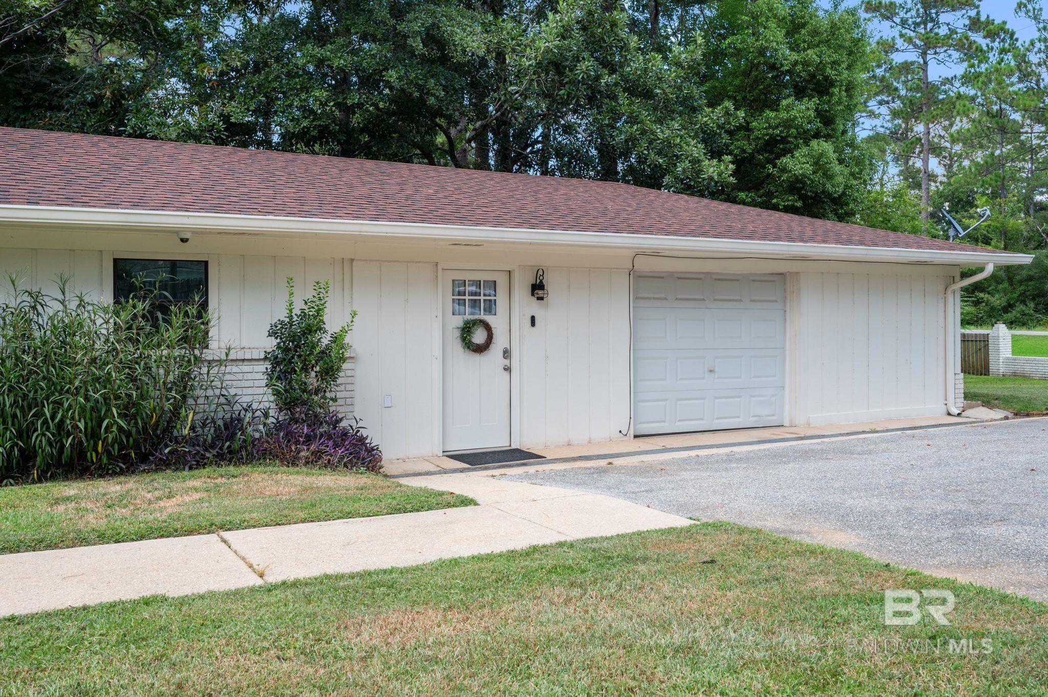 Listing Photo 366523