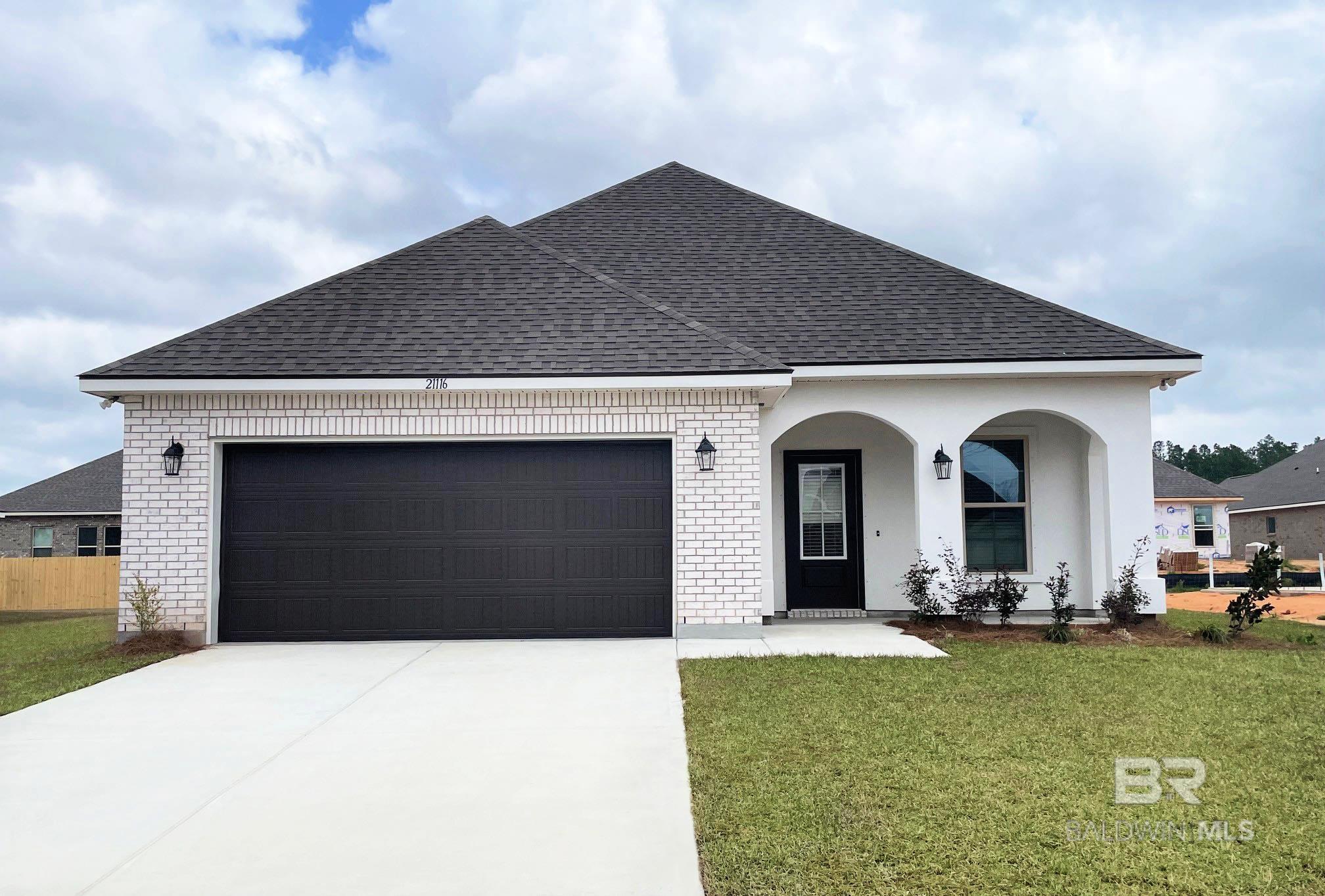 Listing Photo 369813