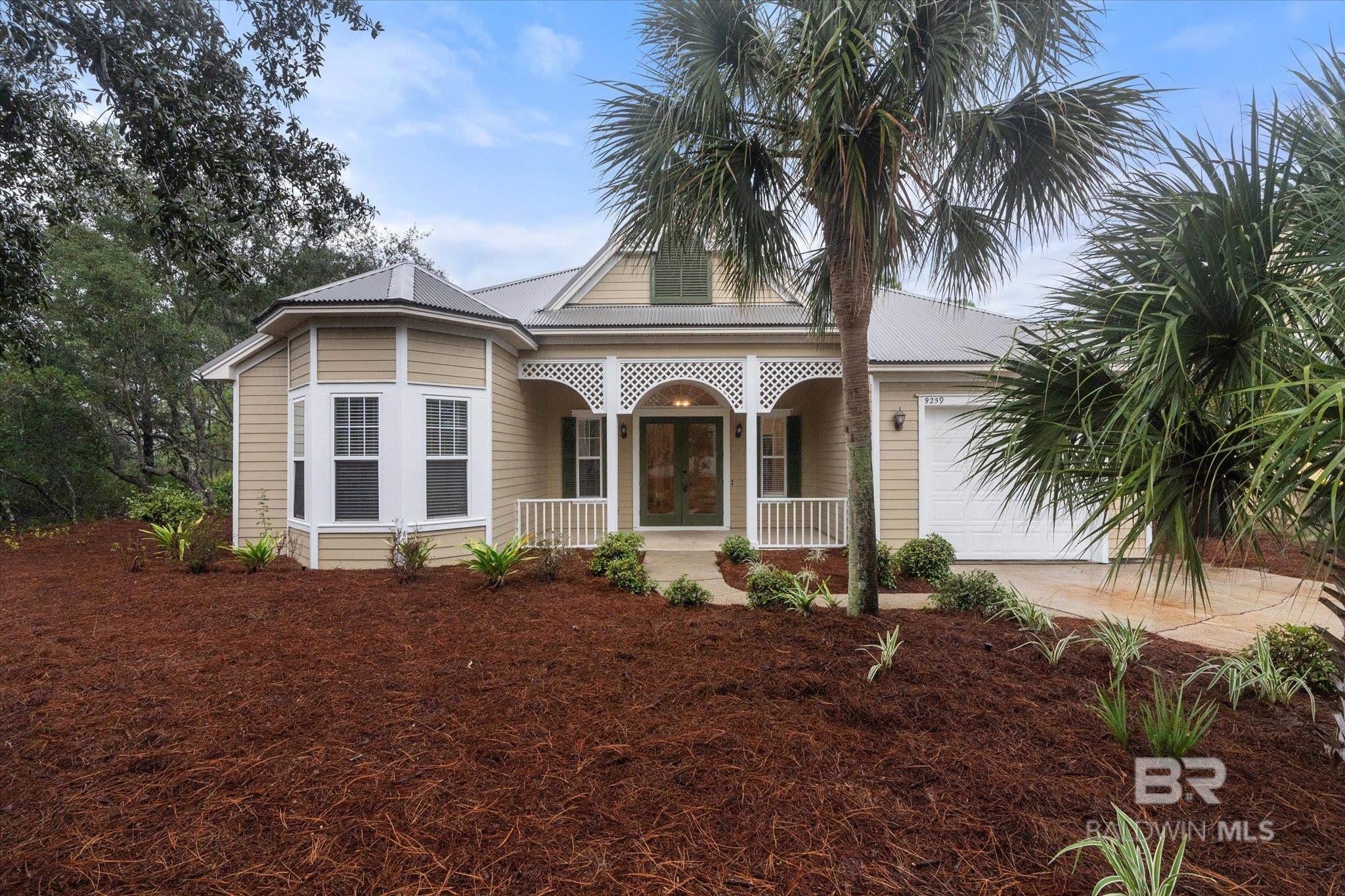 Listing Photo 370285