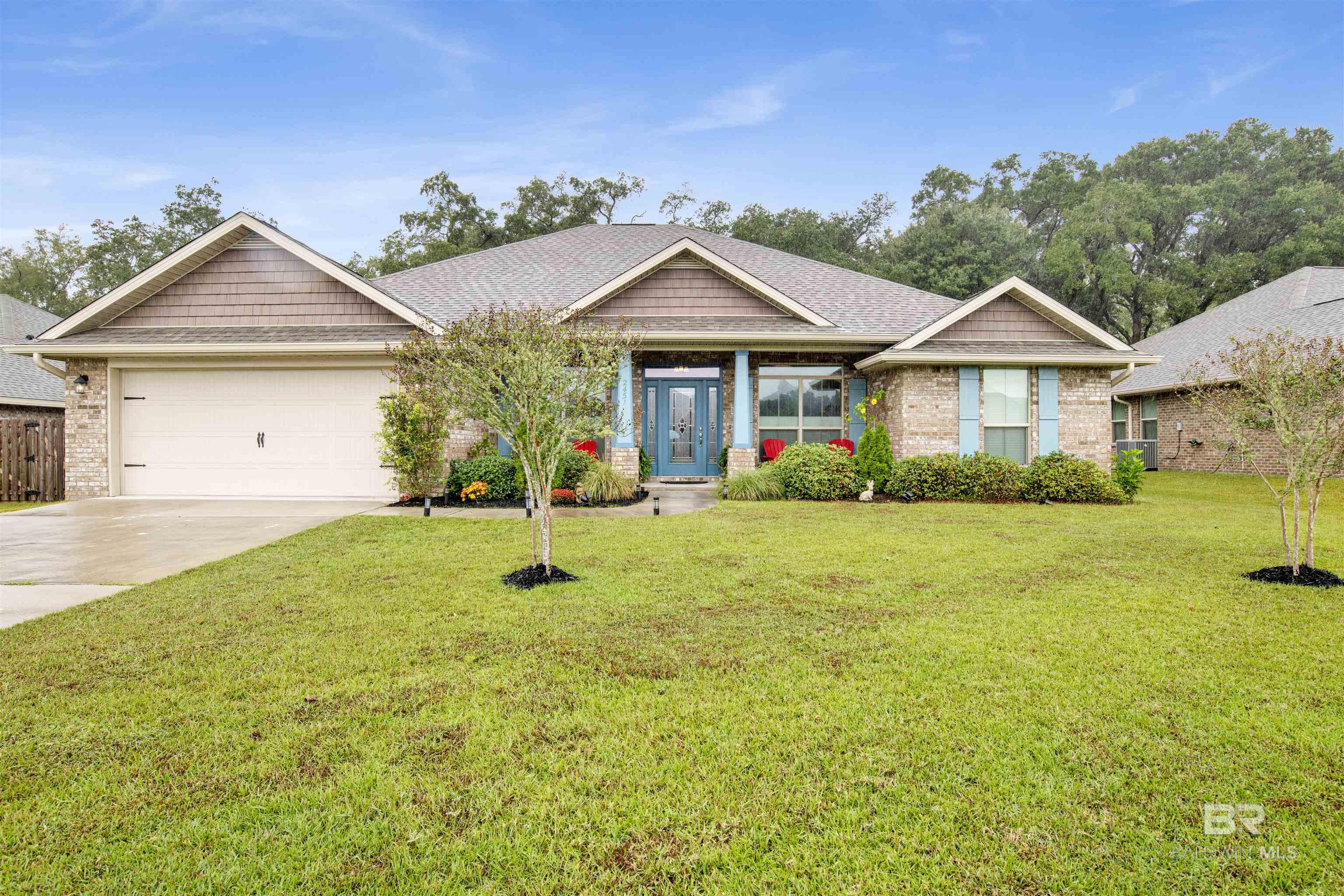 Listing Photo 370297