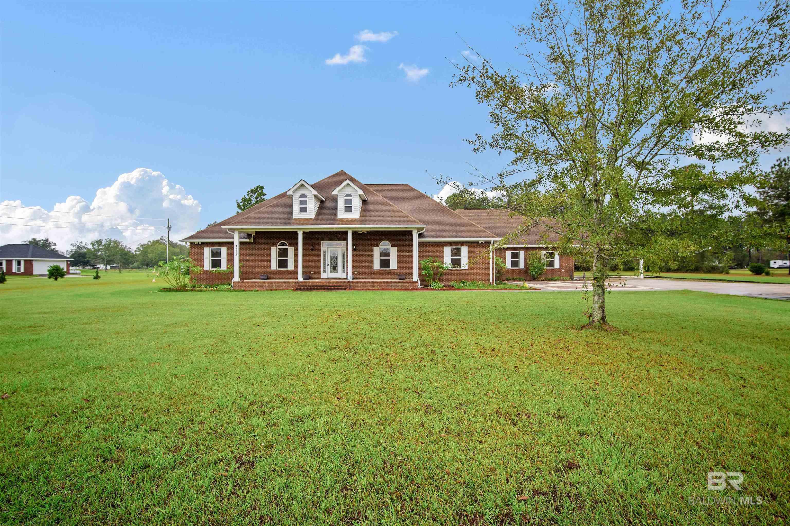 Listing Photo 370466