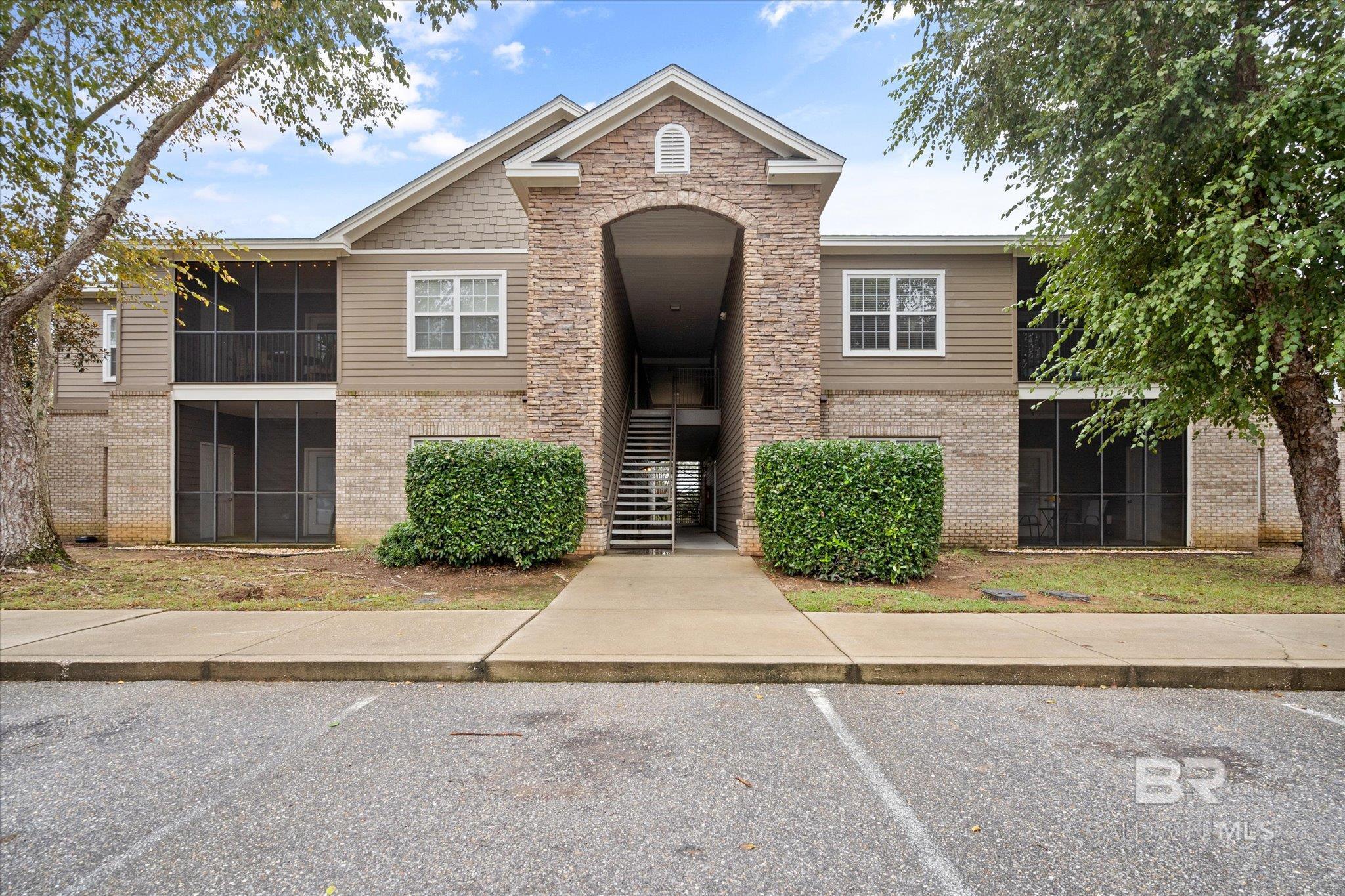 Listing Photo 370529