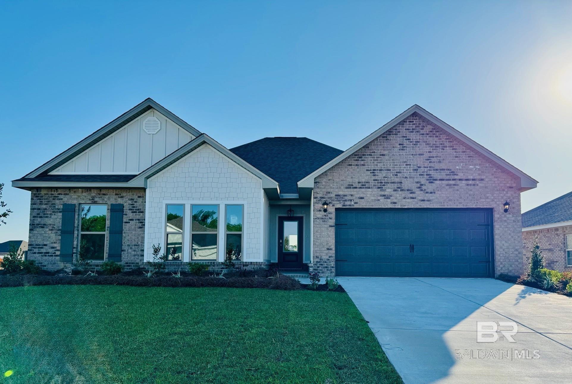 Listing Photo 370628