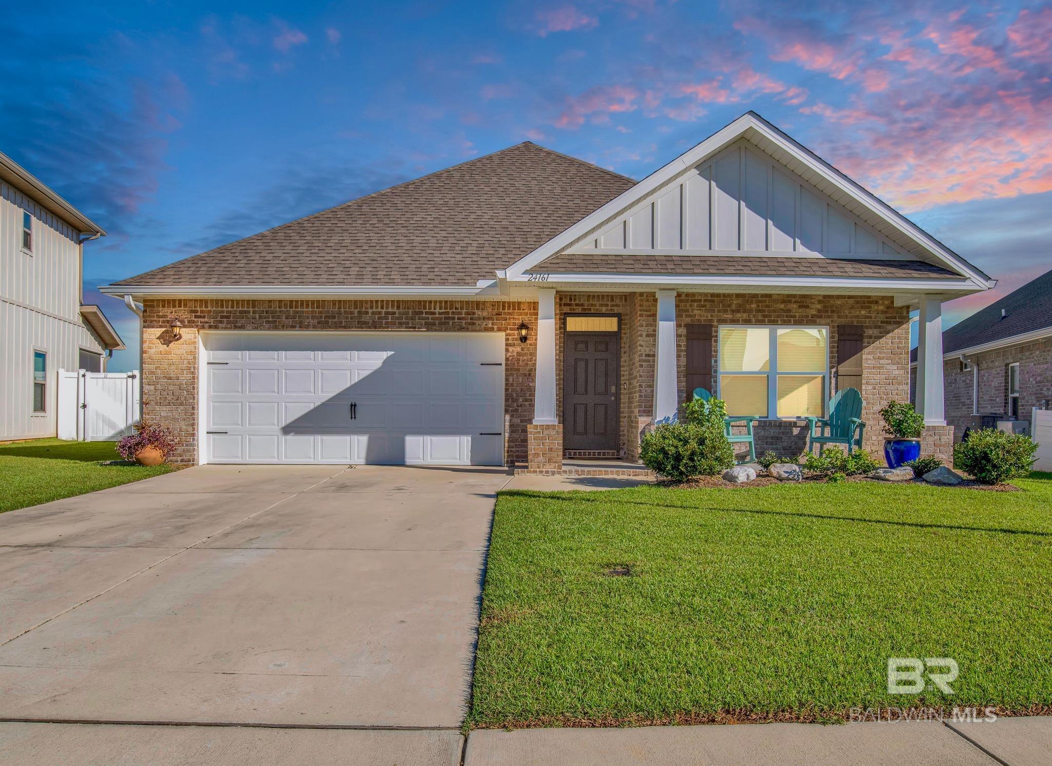 Listing Photo 370647