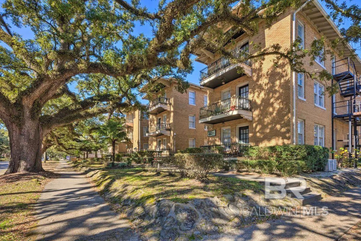 Listing Photo 371401