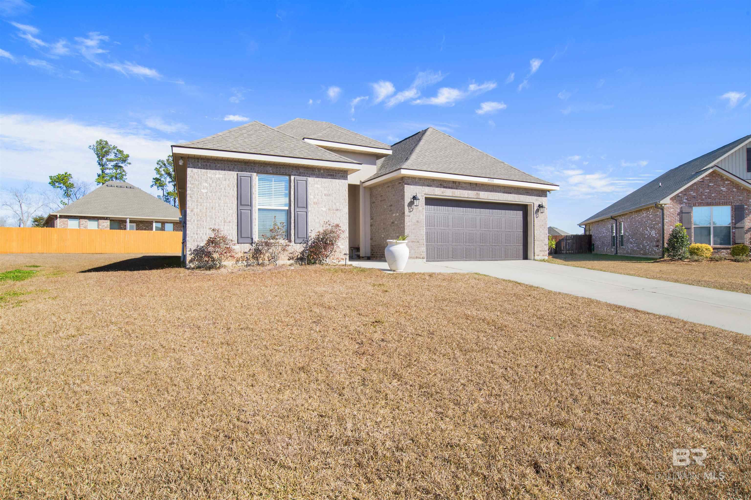 Listing Photo 372753
