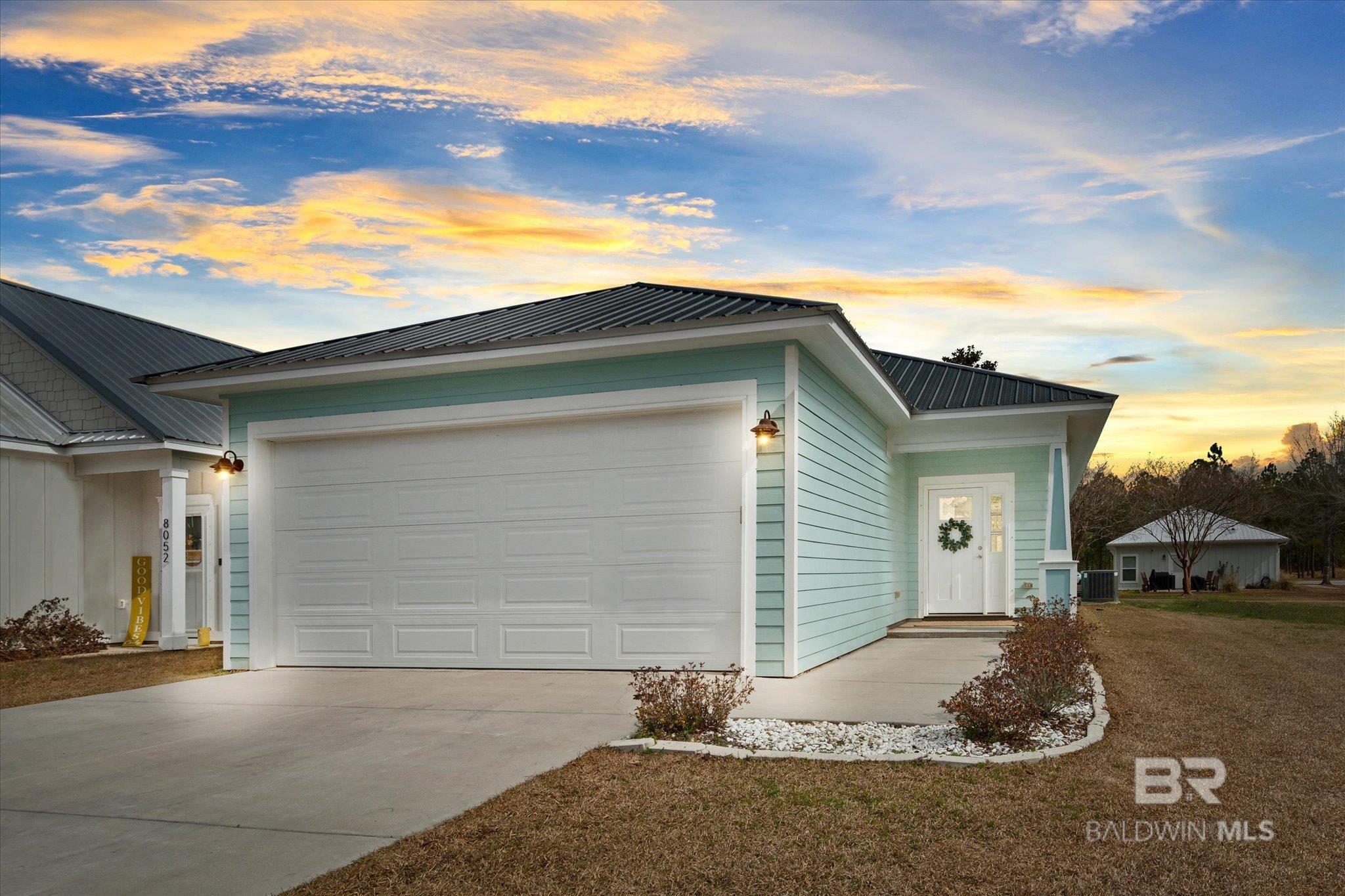 Listing Photo 373741
