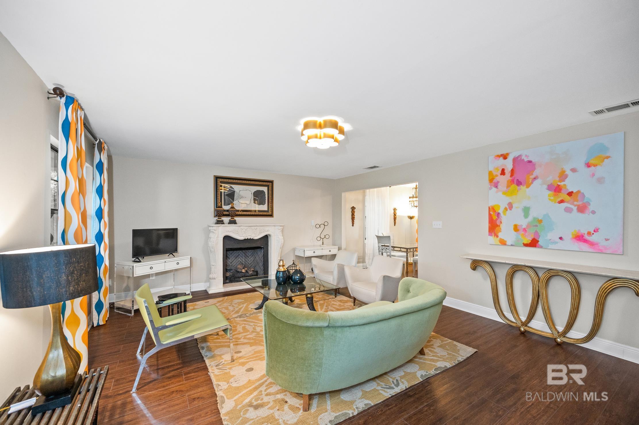 Homes for sale in Fairhope, AL | 615 Morphy Avenue, Fairhope, AL 36532 | MLS# 373882