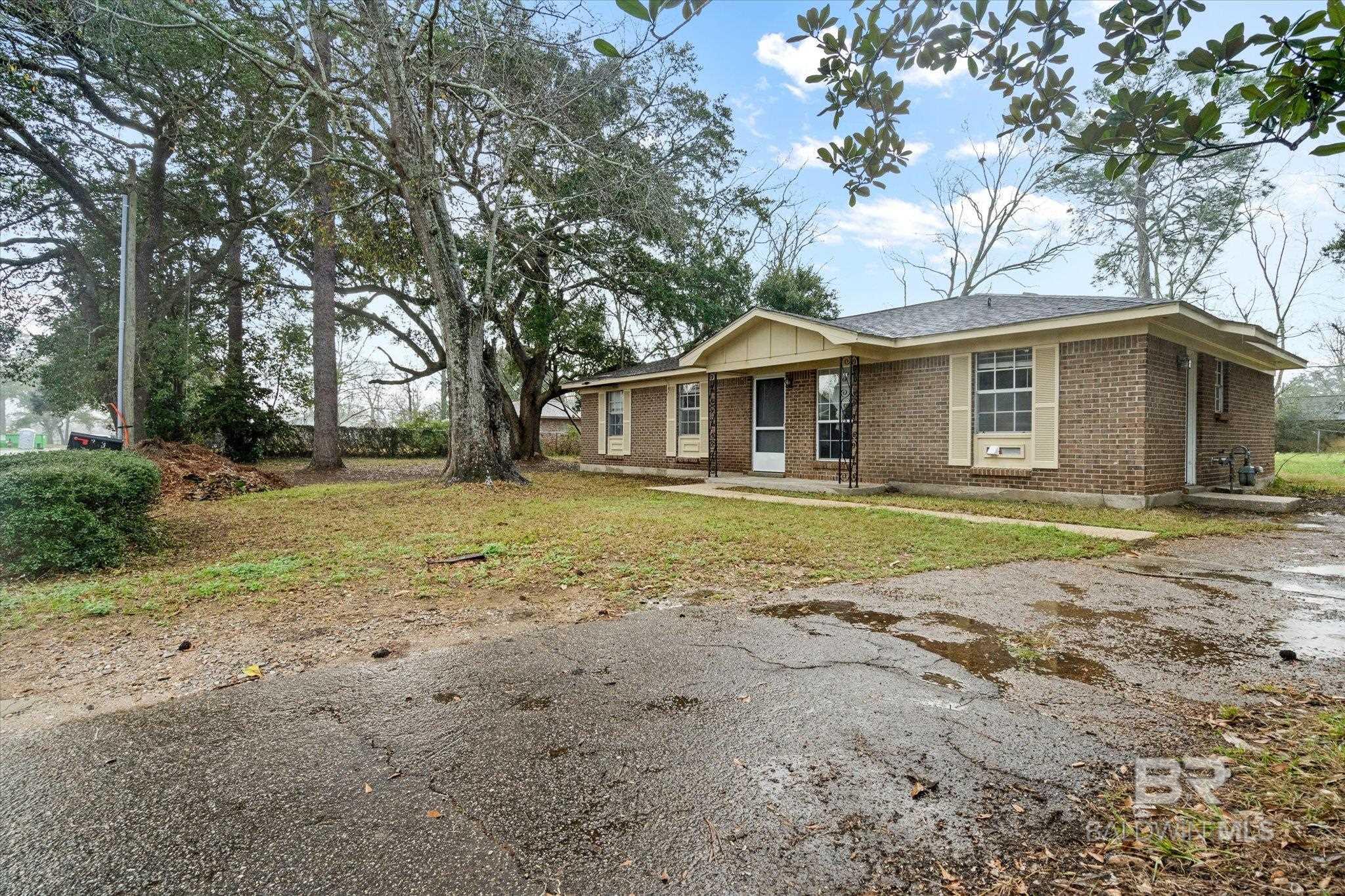 Homes for sale in Foley, AL | 313 W 4th Avenue, Foley, AL 36535 | MLS# 374298