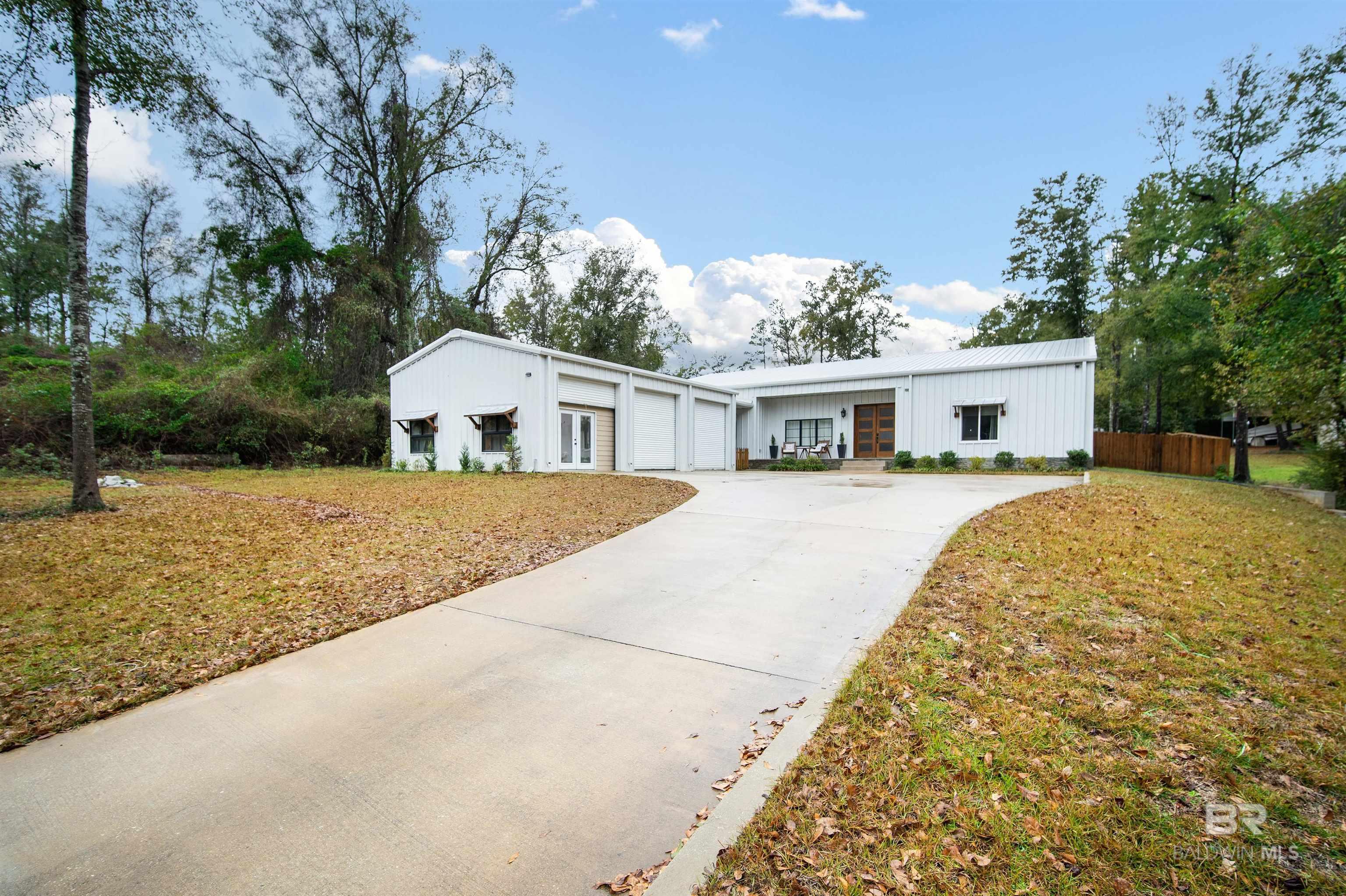 Listing Photo 374945