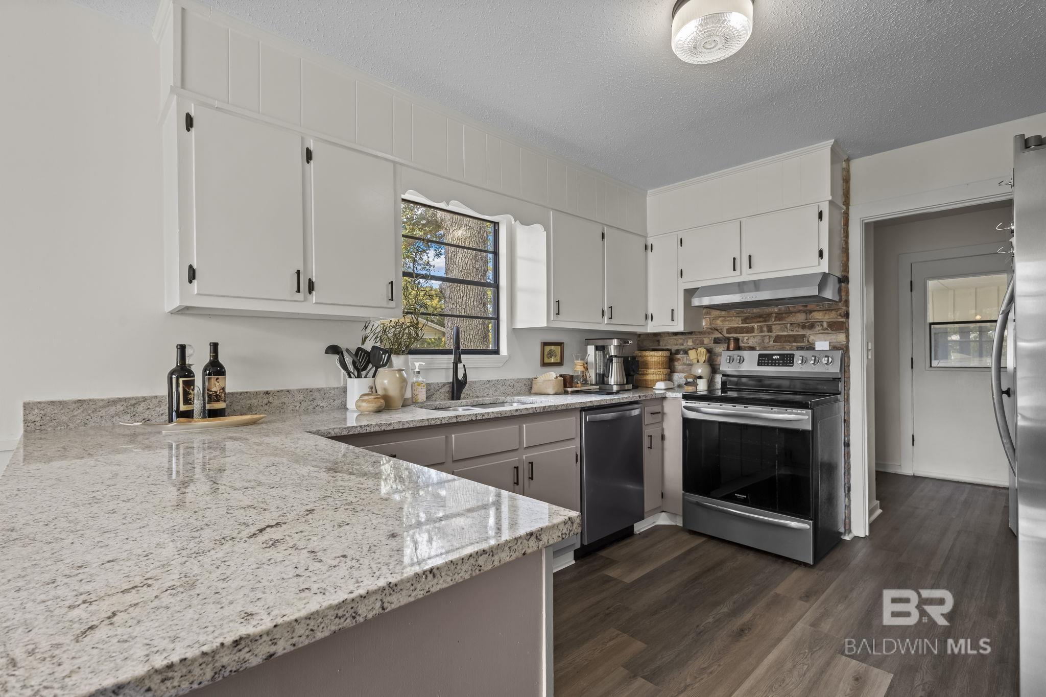 Homes for sale in Foley, AL | 7268 E Riverwood Dr East, Foley, AL 36535 | MLS# 375406