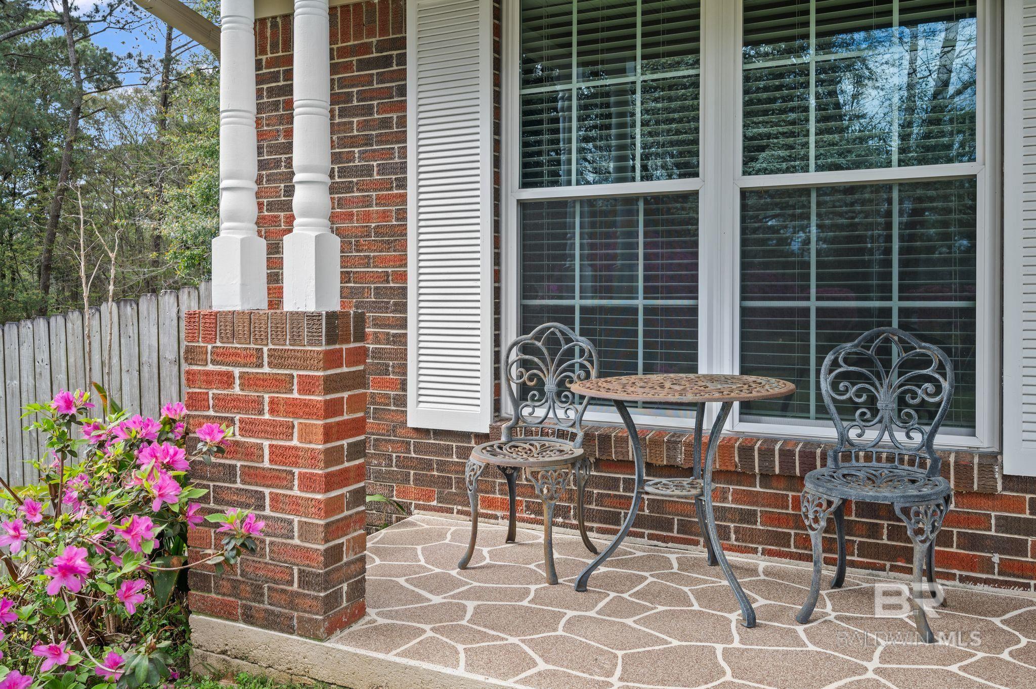 Homes for sale in Spanish Fort, AL | 18 Lee Circle, Spanish Fort, AL 36527 | MLS# 376092