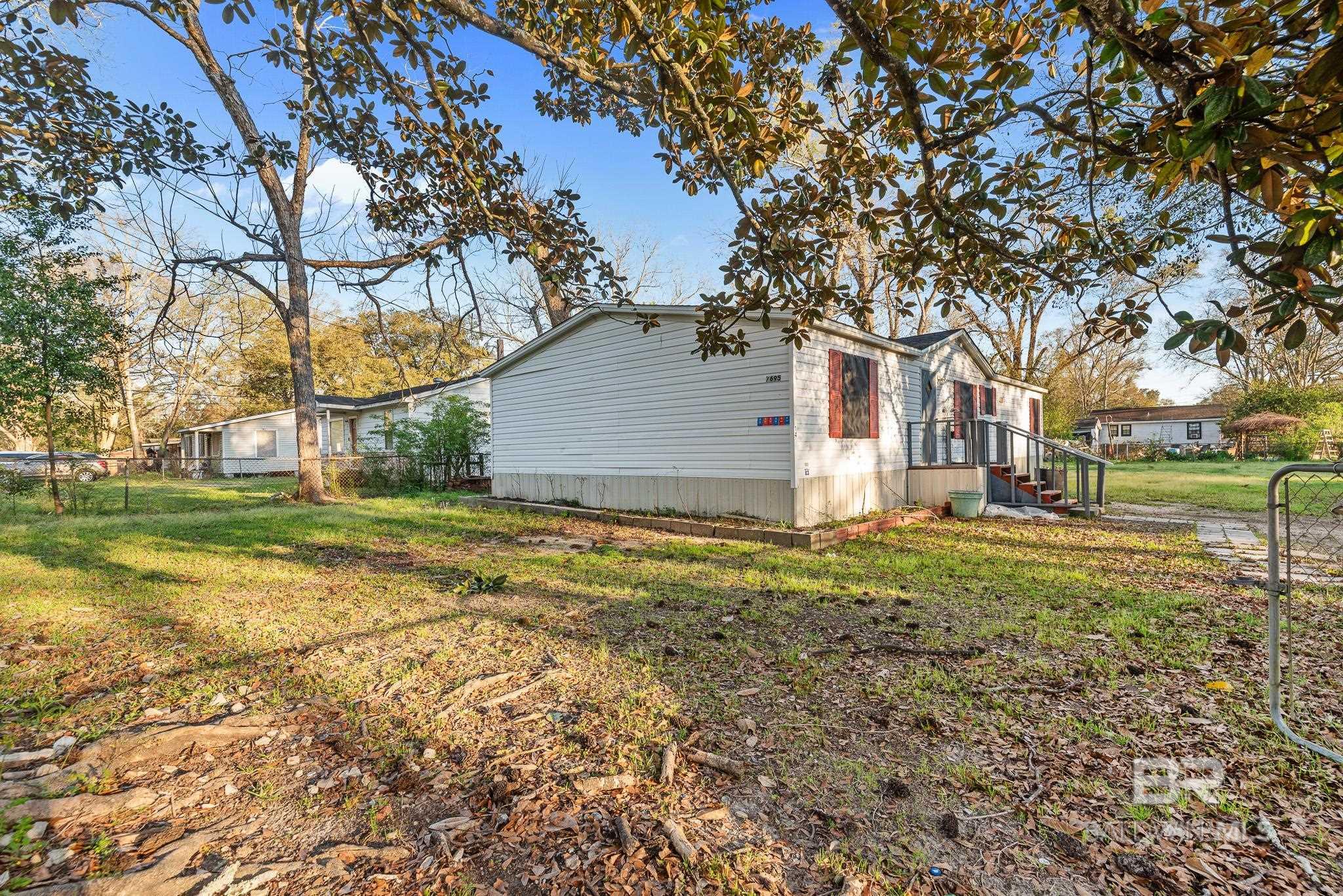 Homes for sale in Semmes, AL | 7695 Bermuda Dr, Semmes, AL 36575 | MLS# 376101