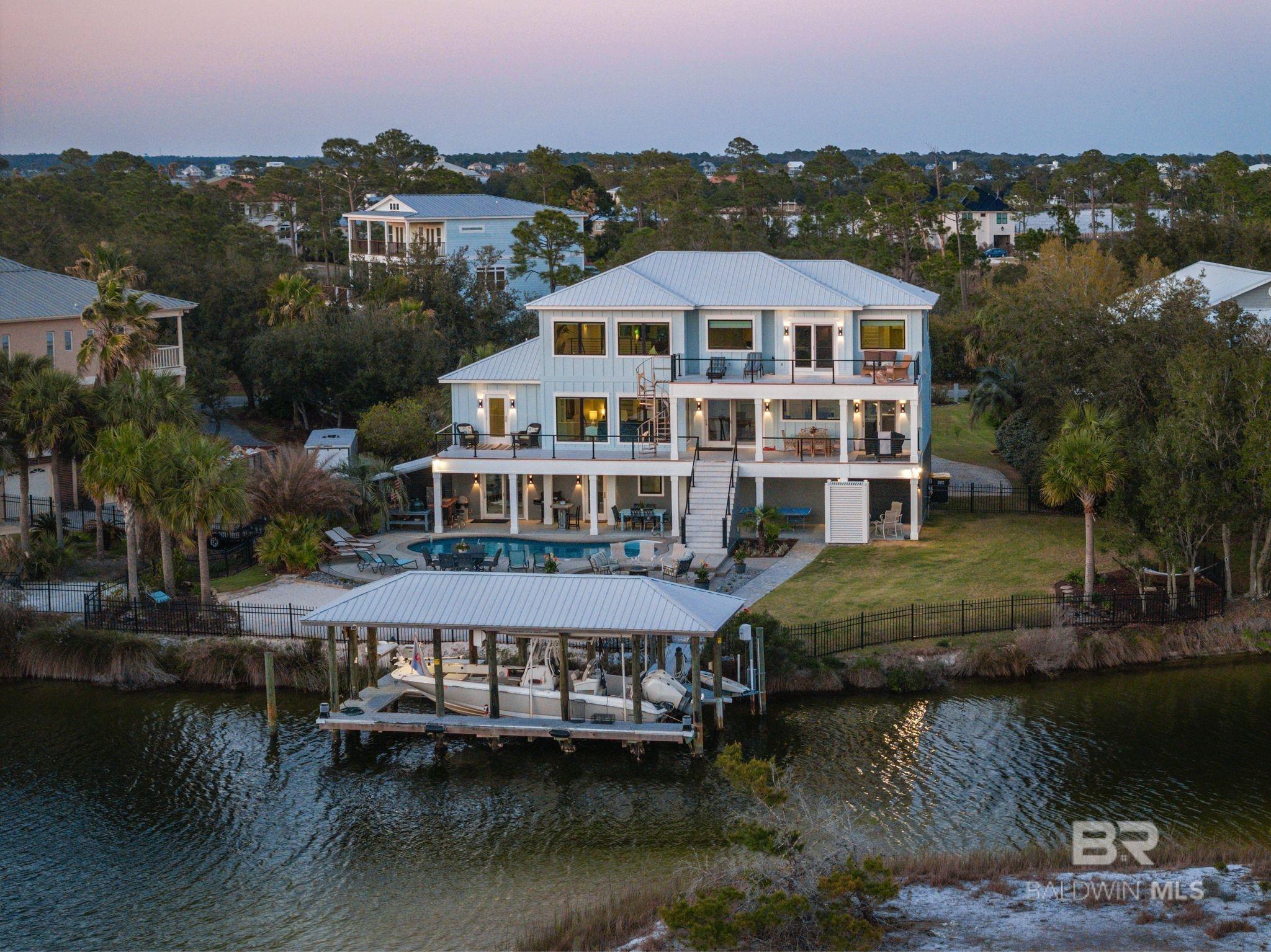 Listing Photo 376178