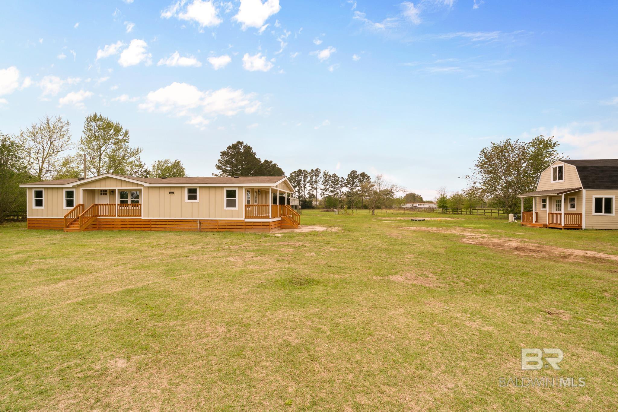 Listing Photo 376590
