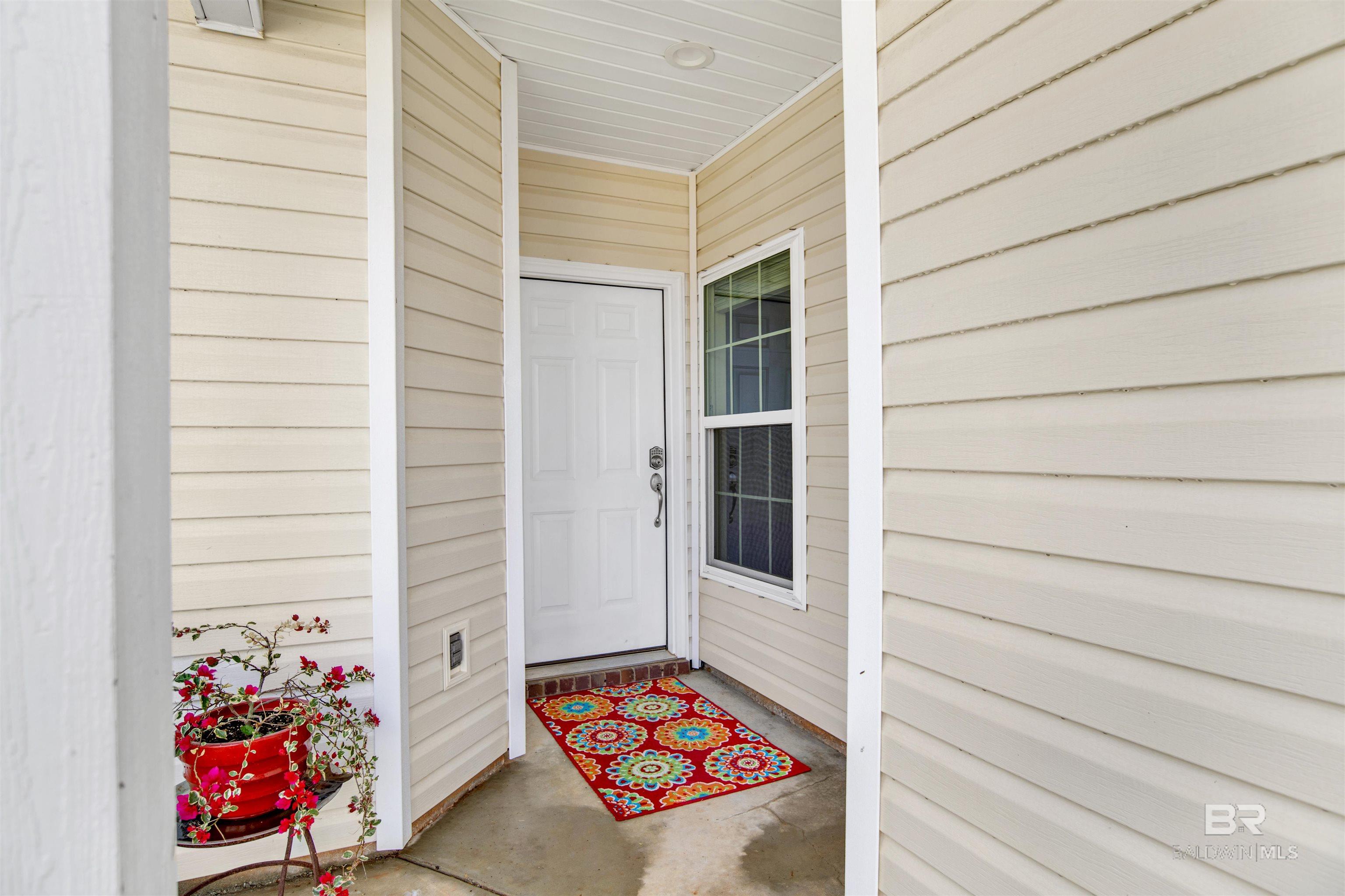 Listing Photo 376639