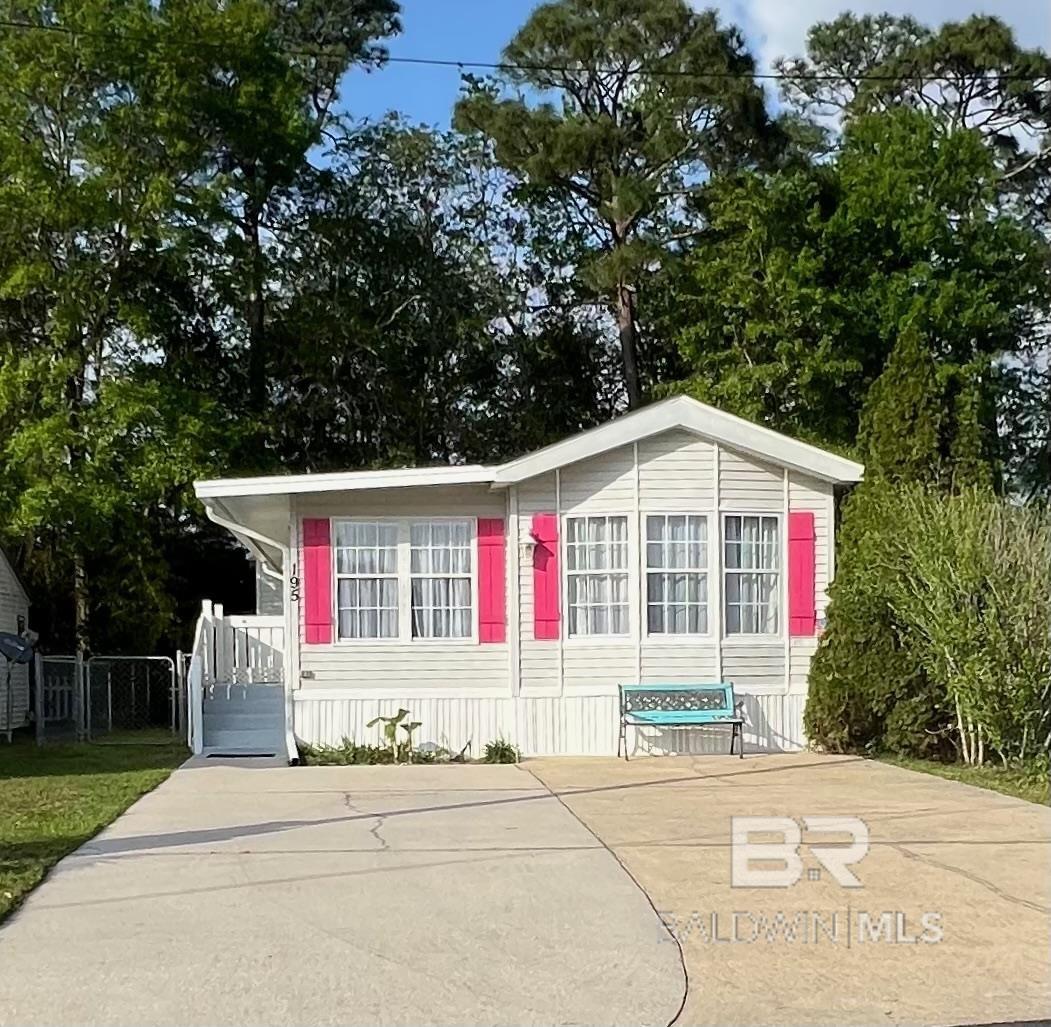 Listing Photo 376792