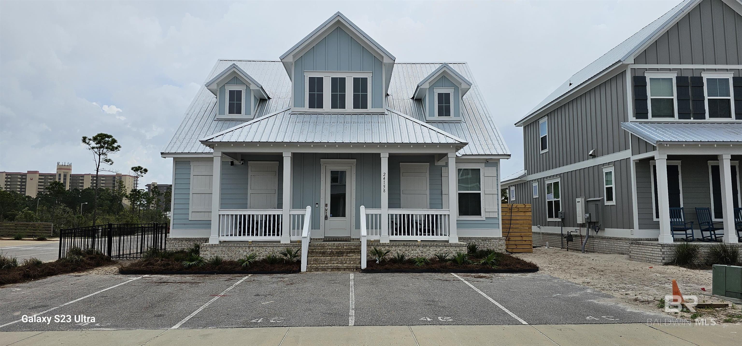 Listing Photo 376936