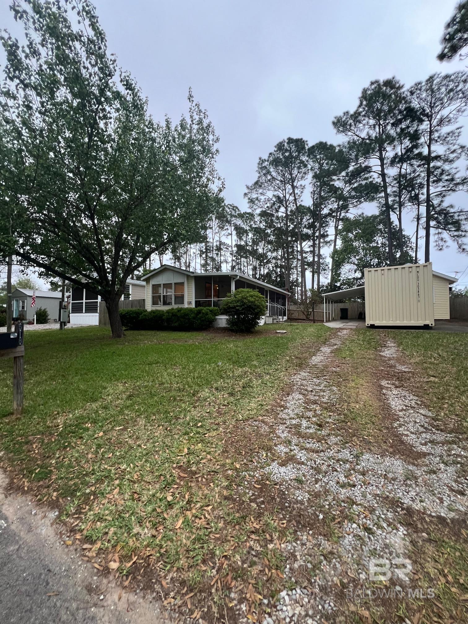 Listing Photo 377041