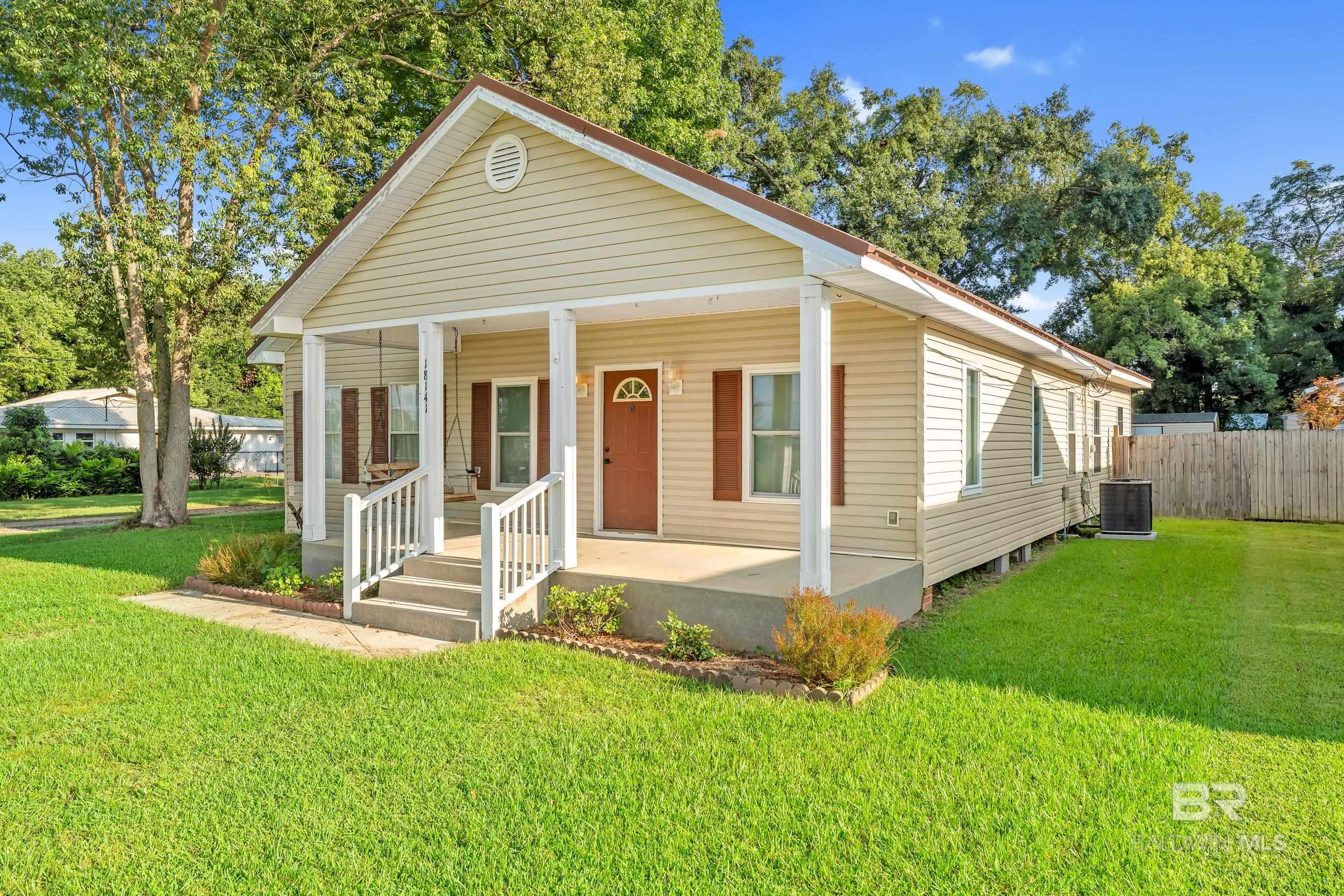 Homes for sale in Robertsdale, AL | 18141 Pennsylvania Street, Robertsdale, AL 36567 | MLS# 377045