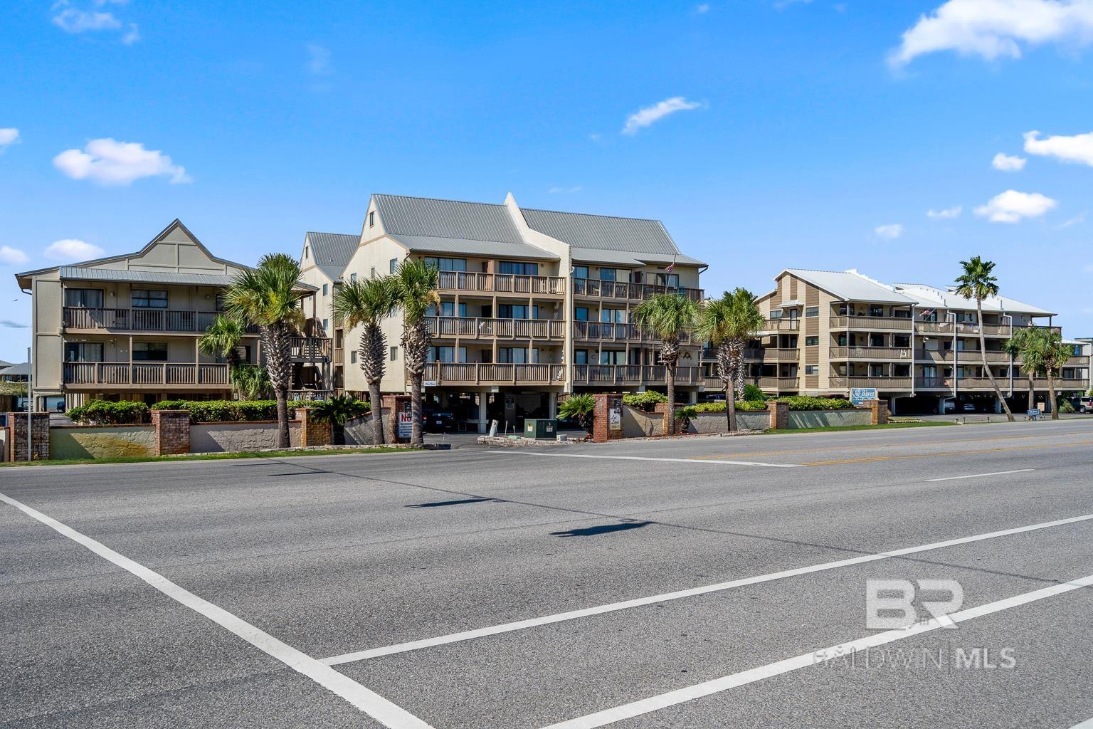 Listing Photo 377416