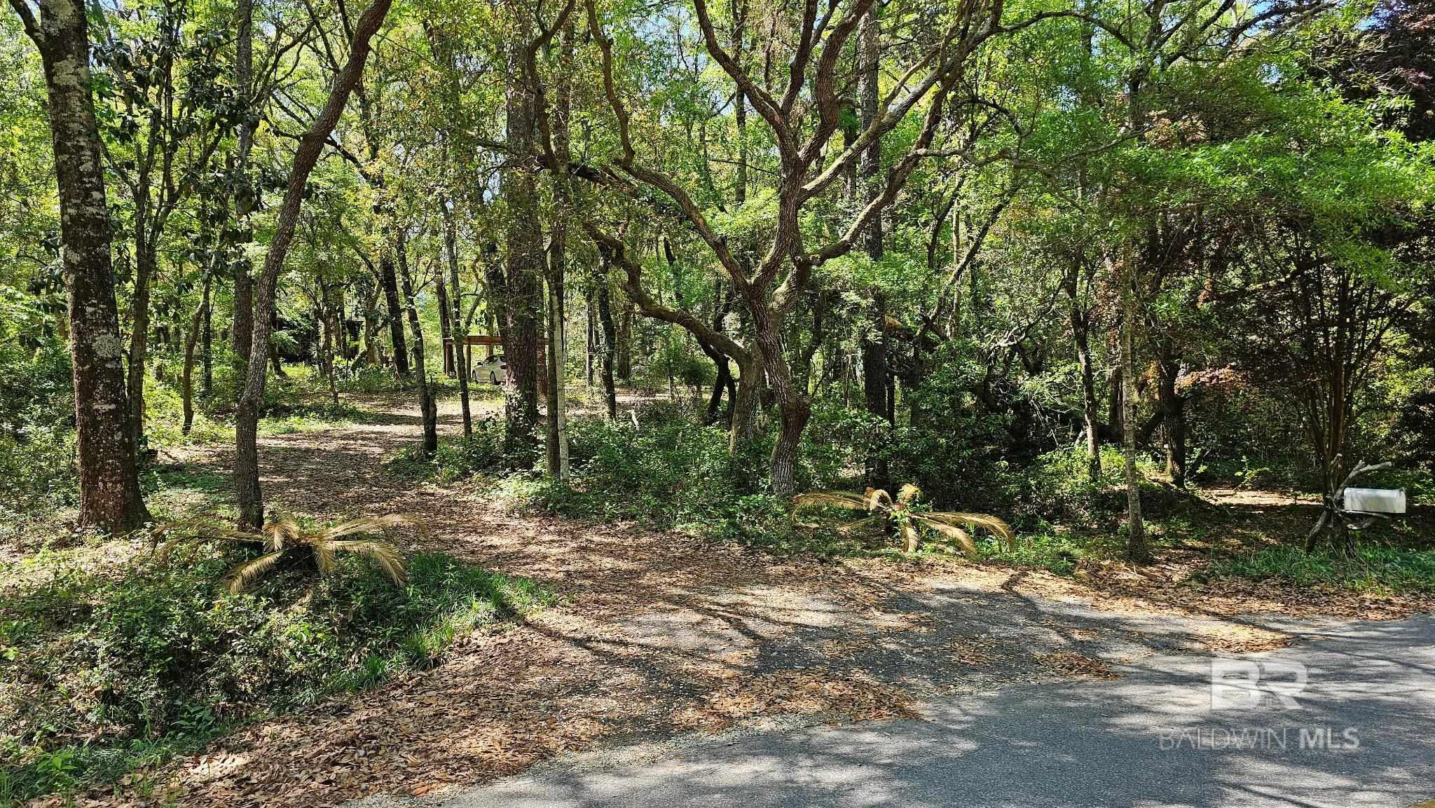 Homes for sale in Fairhope, AL | 18811 Highland Dr, Fairhope, AL 36532 | MLS# 377469