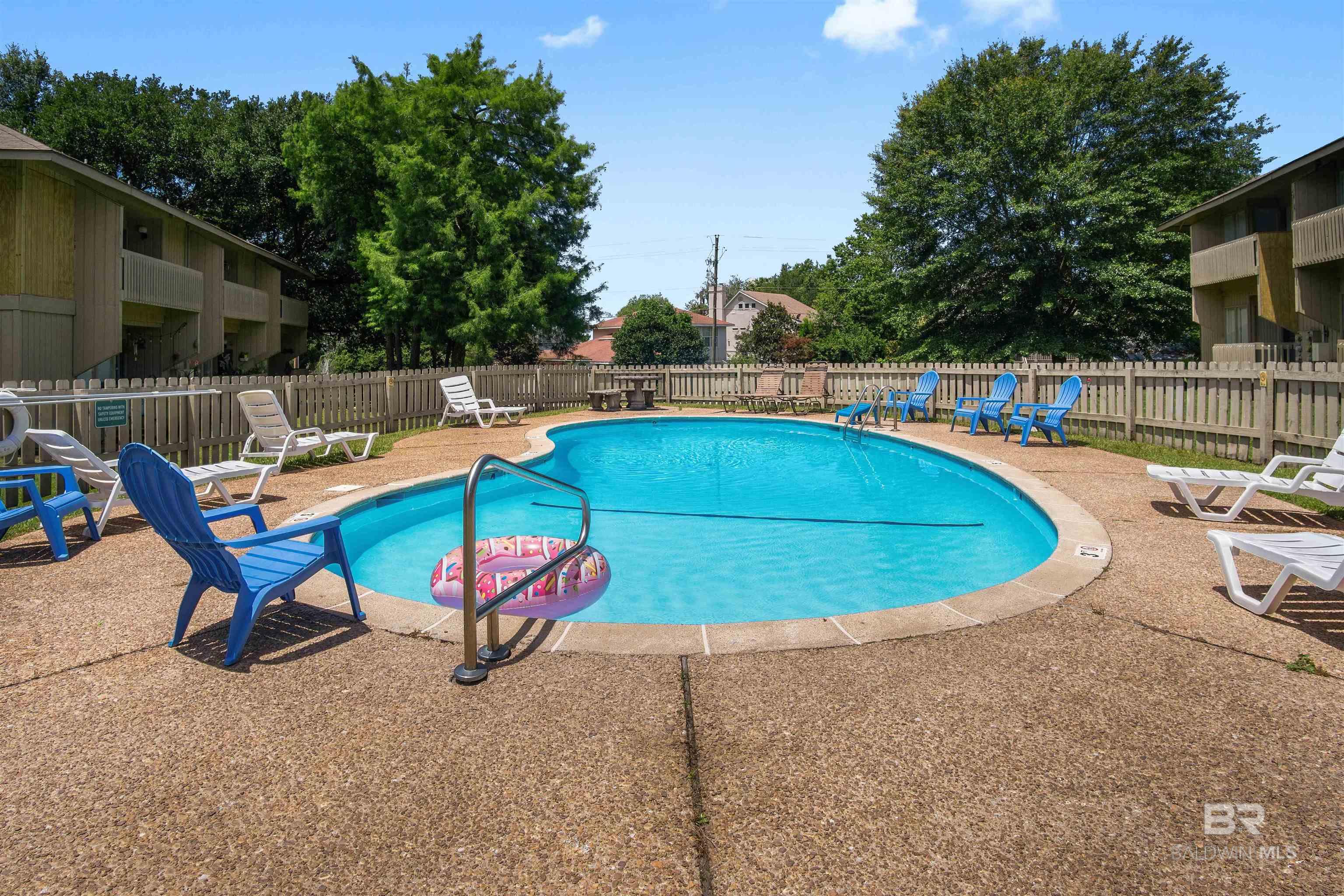 Homes for sale in Daphne, AL | 2081 N Sea Cliff Dr #2B, Daphne, AL 36526 | MLS# 378002