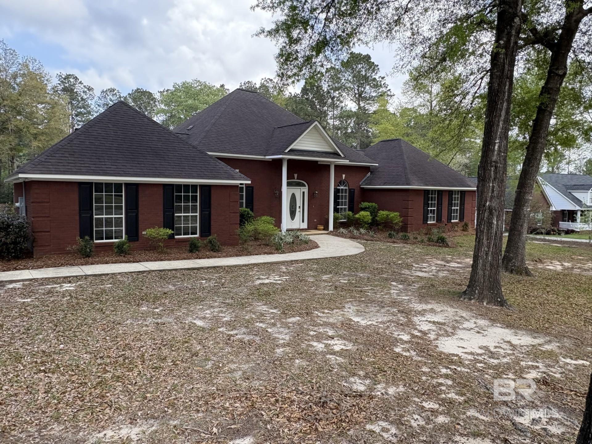 Listing Photo 378010