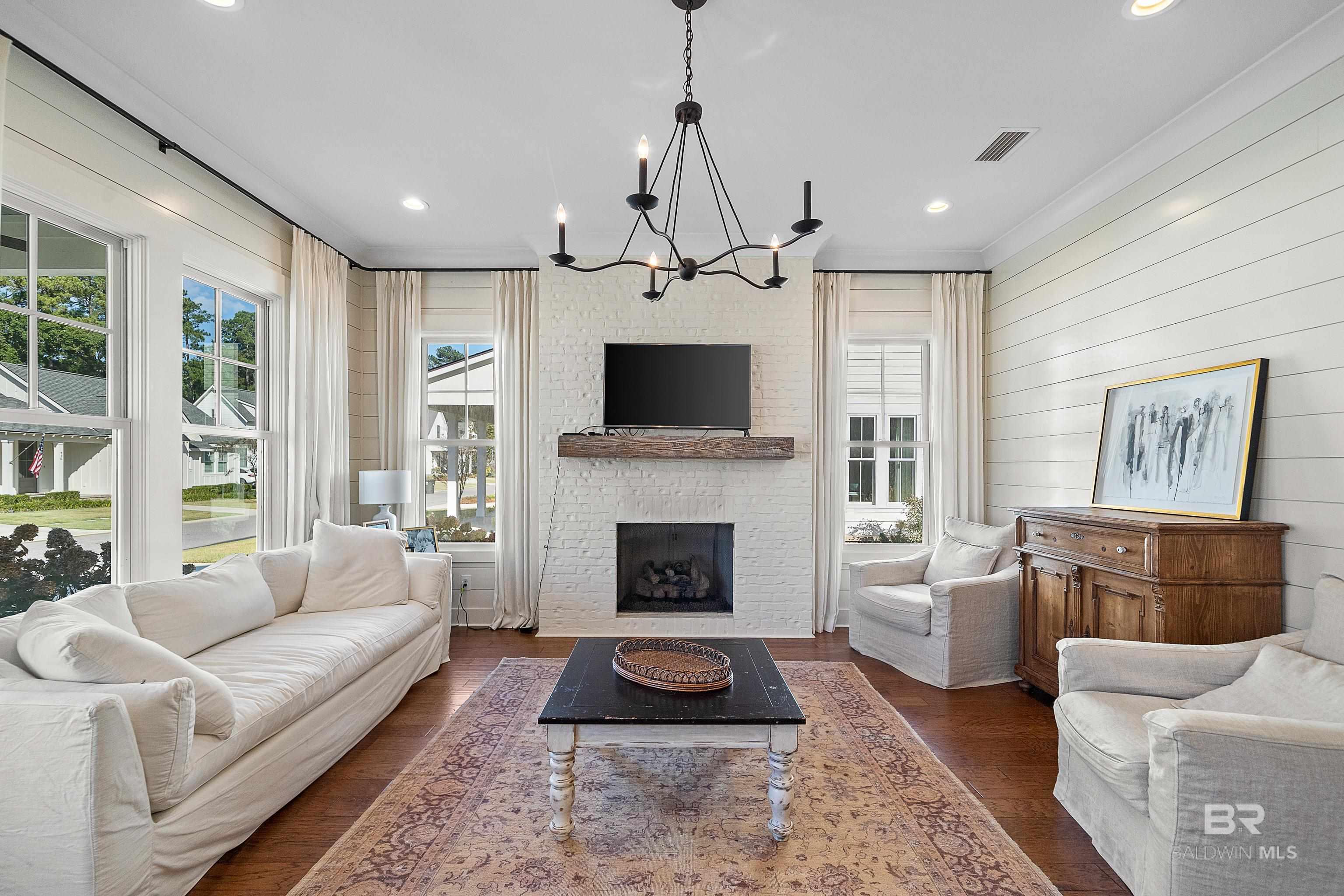 Homes for sale in Fairhope, AL | 708 Boundary Dr, Fairhope, AL 36532 | MLS# 378013