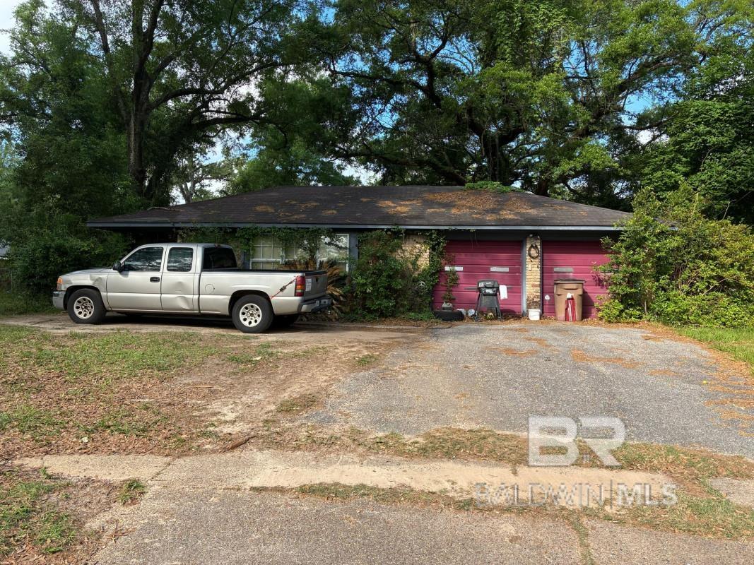 Listing Photo 378037