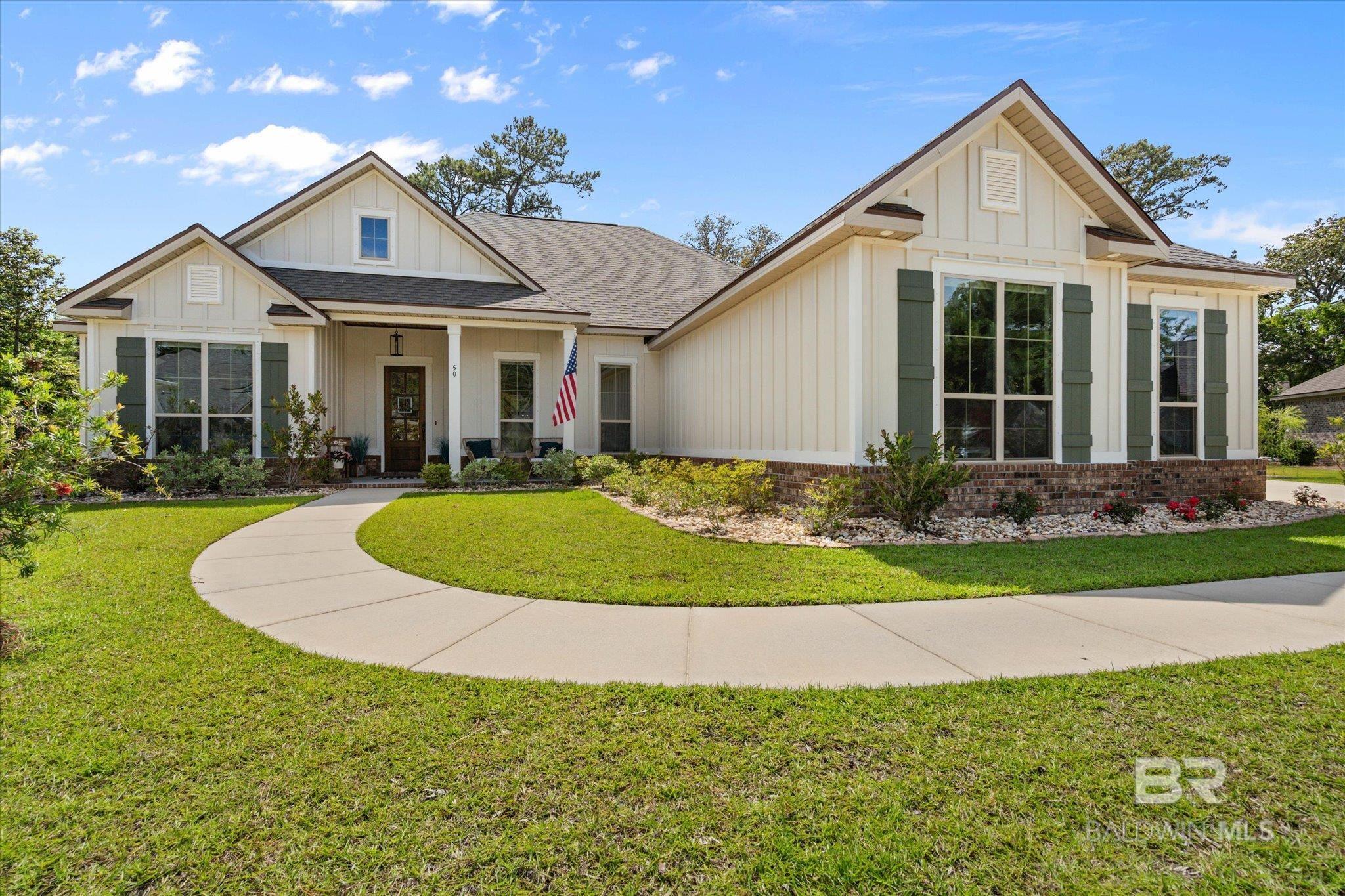 Listing Photo 378049