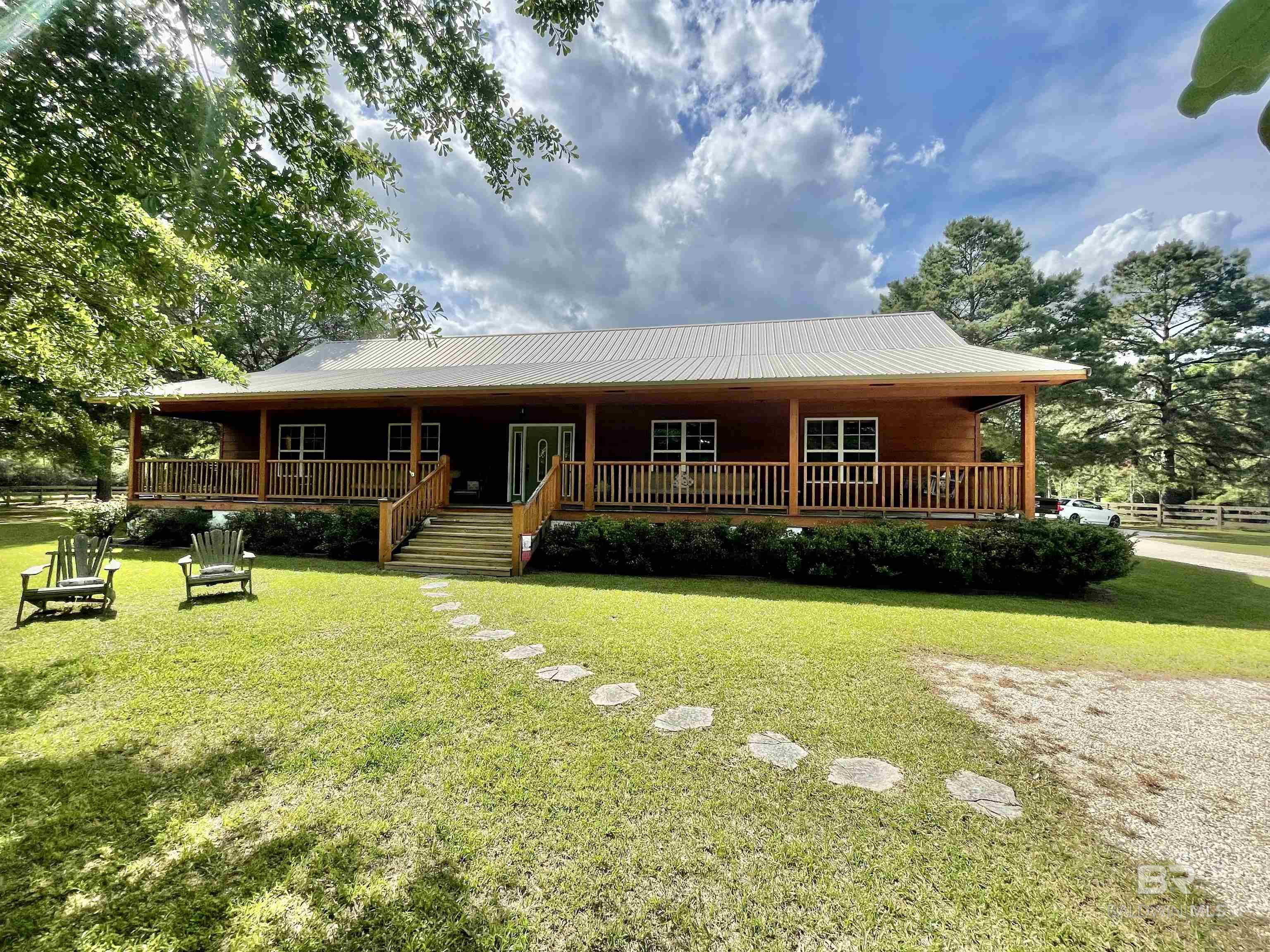 Listing Photo 378081
