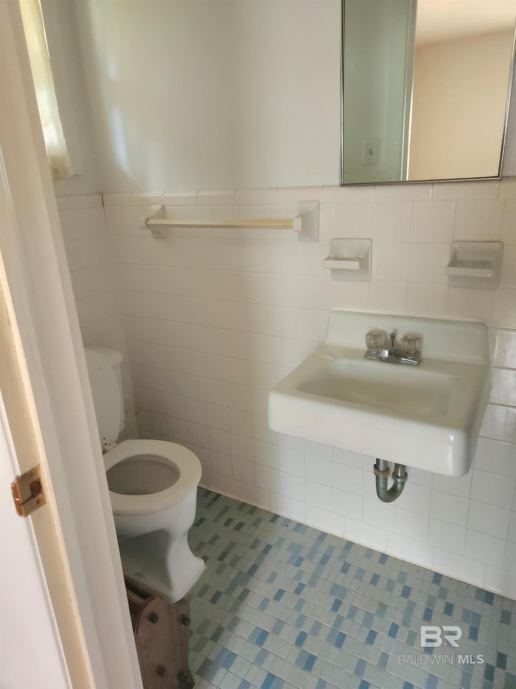 Homes for sale in Fairhope, AL | 358 Satsuma Street, Fairhope, AL 36532 | MLS# 378093