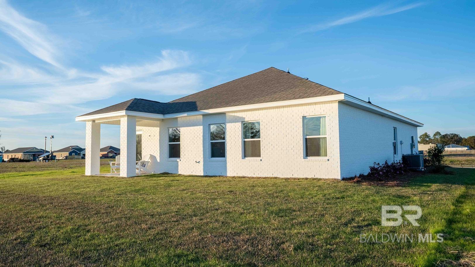 Homes for sale in Fairhope, AL | 664 Overland Dr, Fairhope, AL 36532 | MLS# 378520