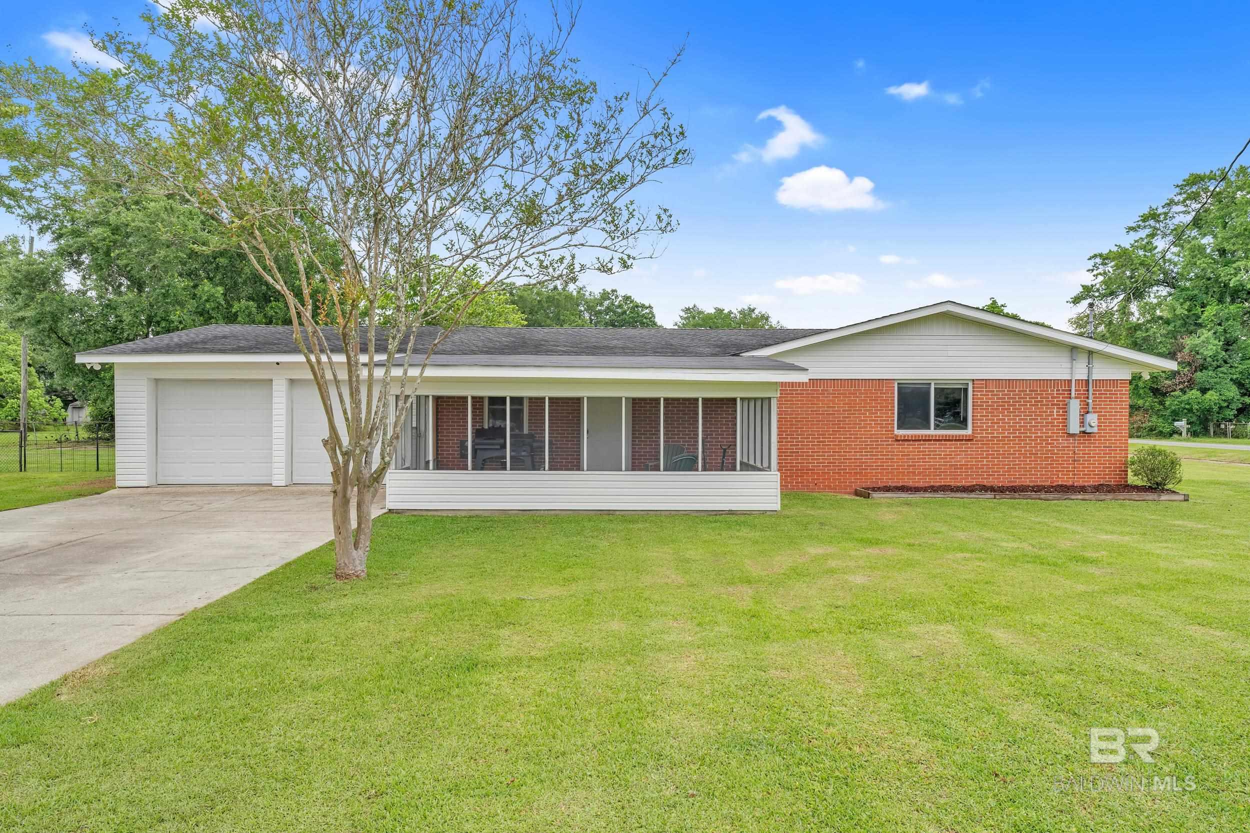 Listing Photo 378873