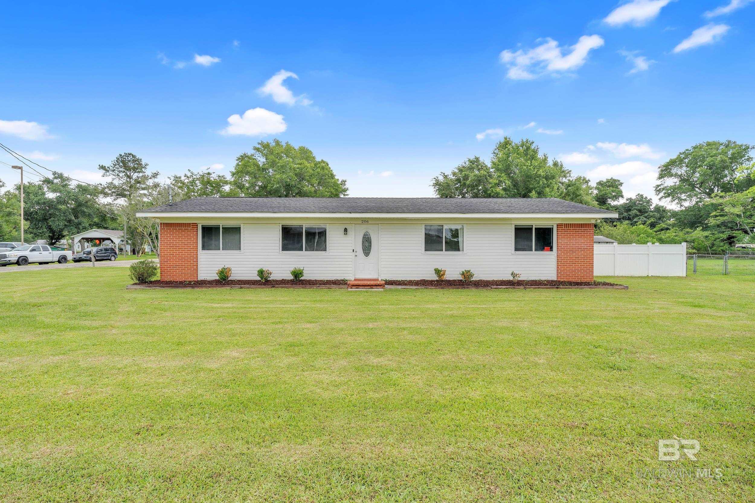 Homes for sale in Summerdale, AL | 206 W Jackson Street, Summerdale, AL 36580 | MLS# 378873