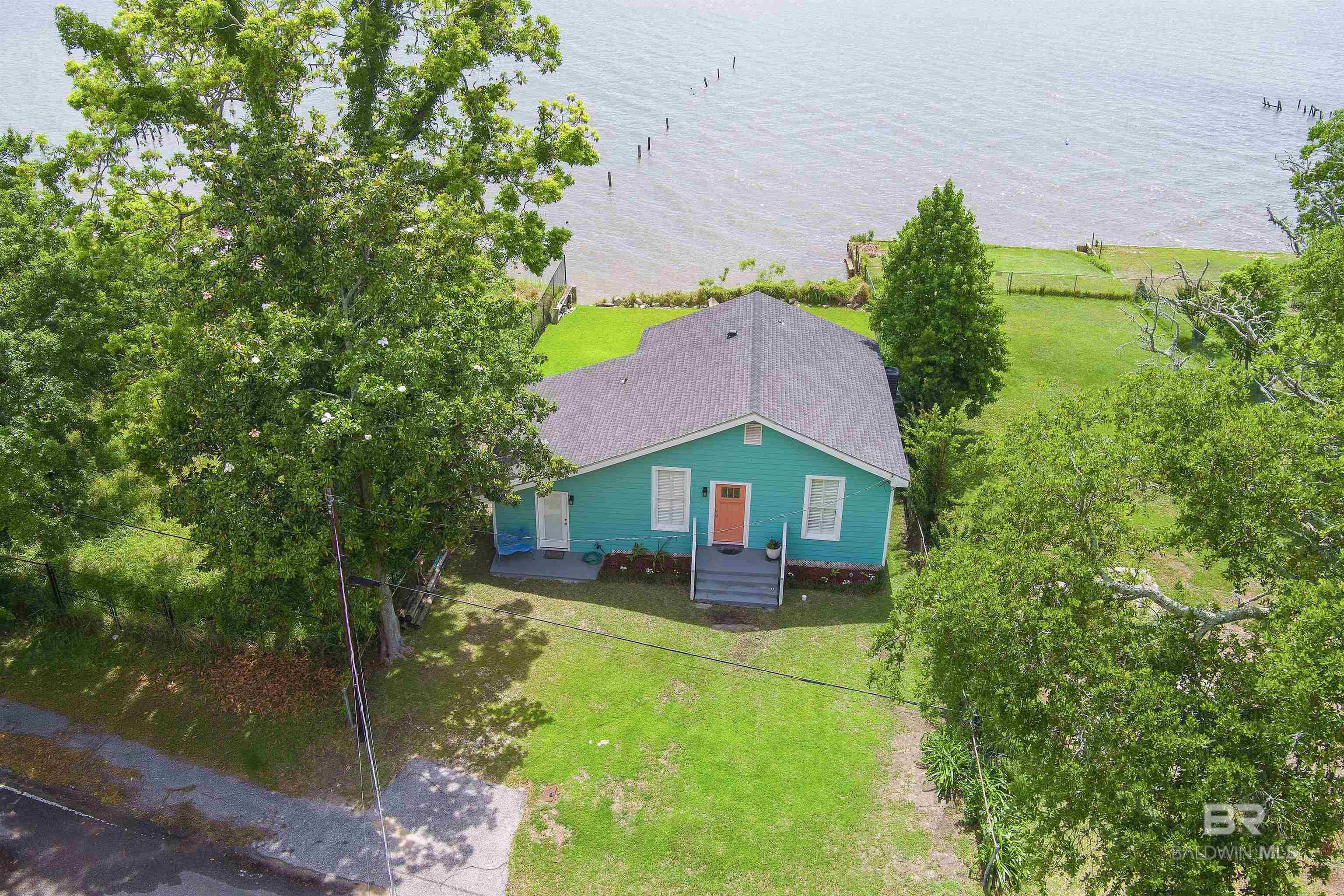 Homes for sale in Mobile, AL | 3905 Bay Front Road, Mobile, AL 36605 | MLS# 379111