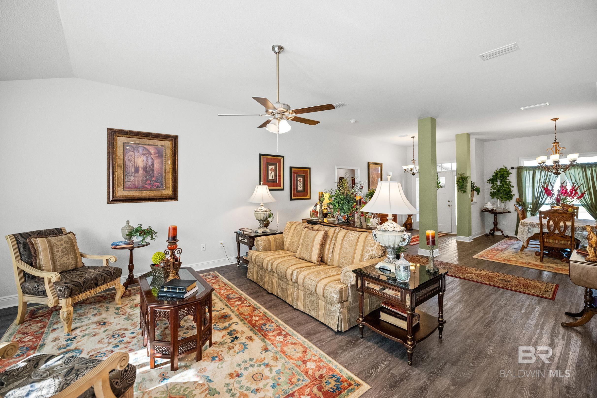 Homes for sale in Robertsdale, AL | 23038 Ridgewood Dr, Robertsdale, AL 36567 | MLS# 379571