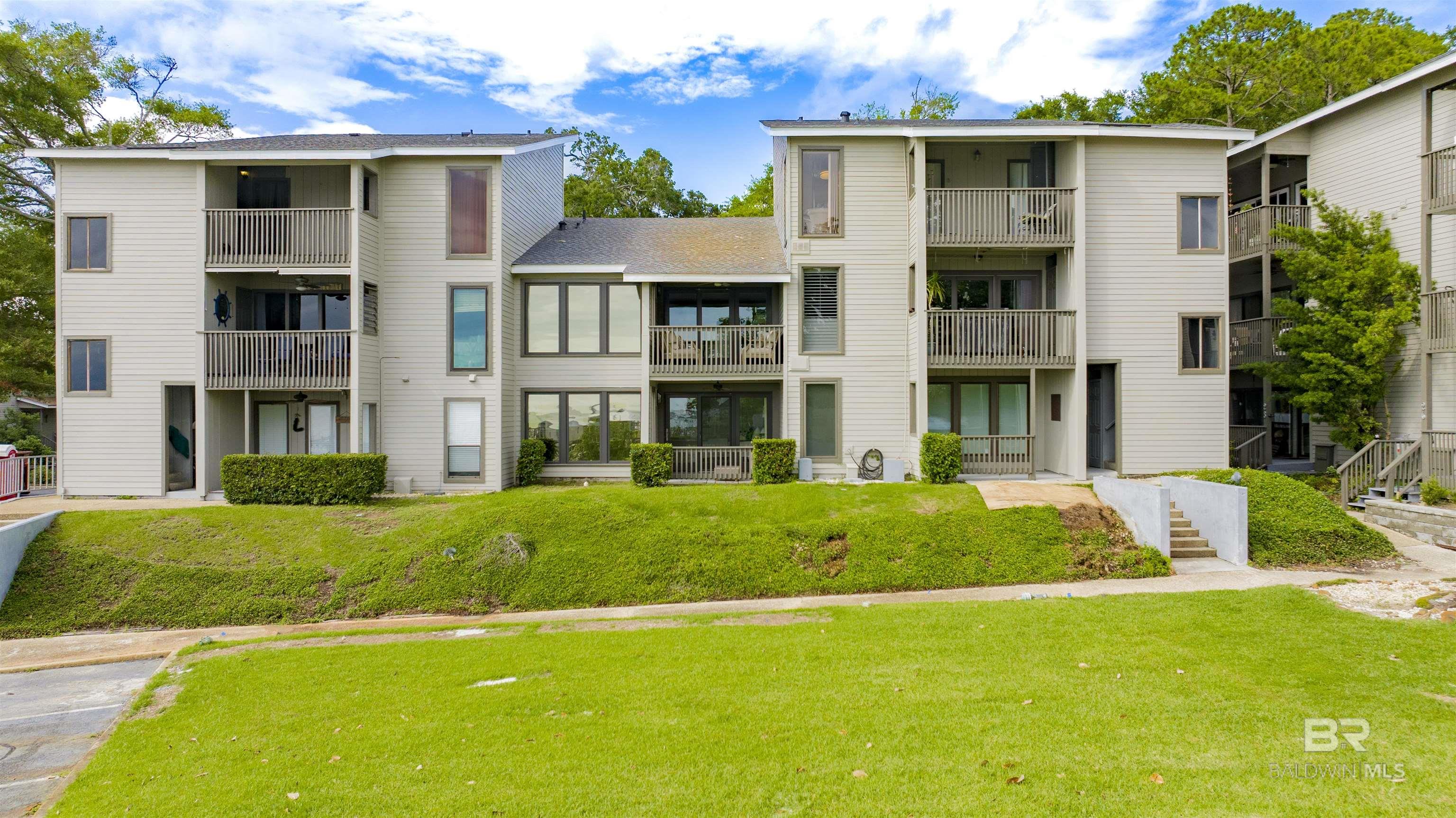 Homes for sale in Fairhope, AL | 210 S Mobile Street #16, Fairhope, AL 36532 | MLS# 379994