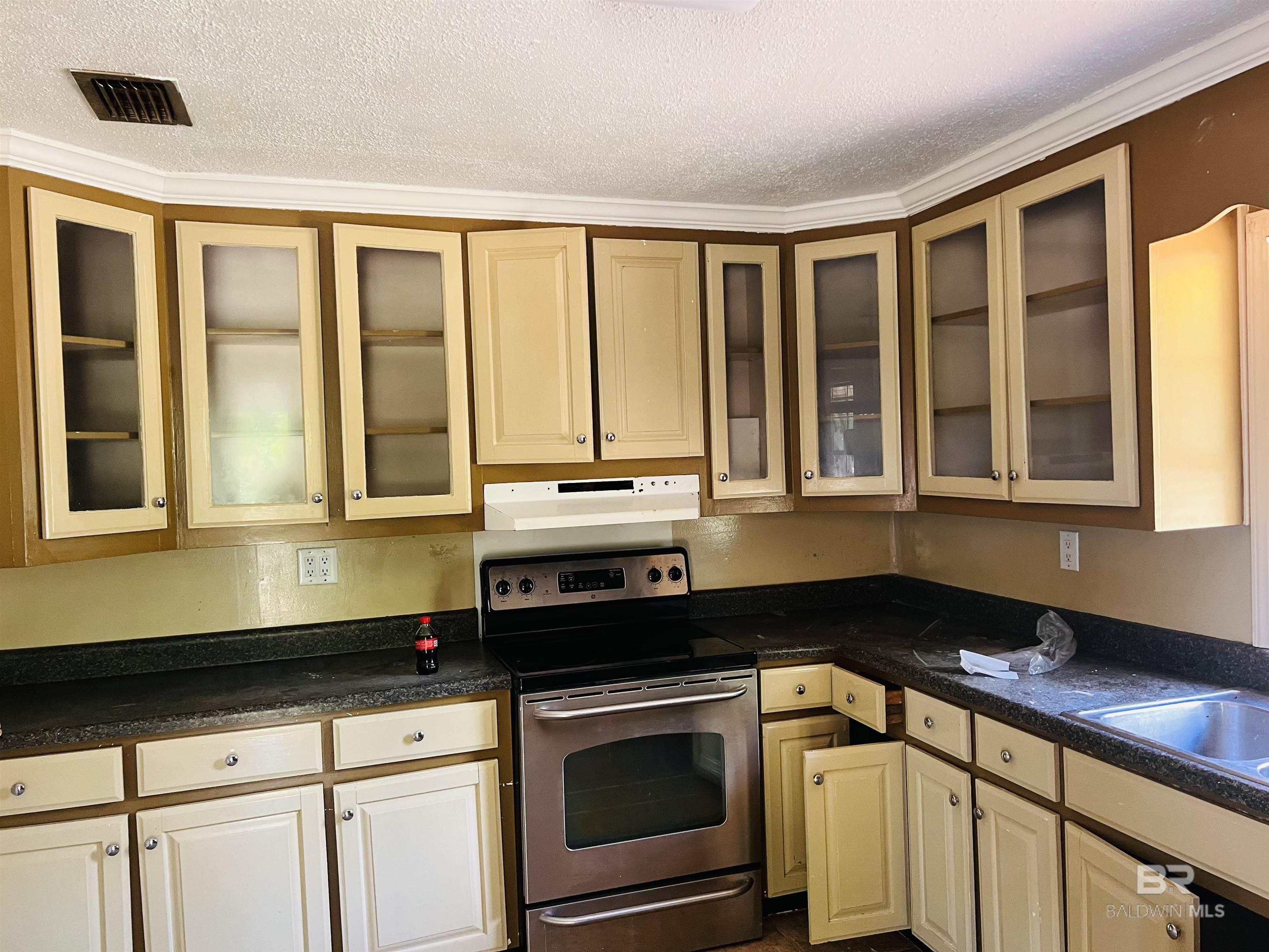 Homes for sale in Theodore, AL | 6820 Rester Road, Theodore, AL 36582 | MLS# 380347